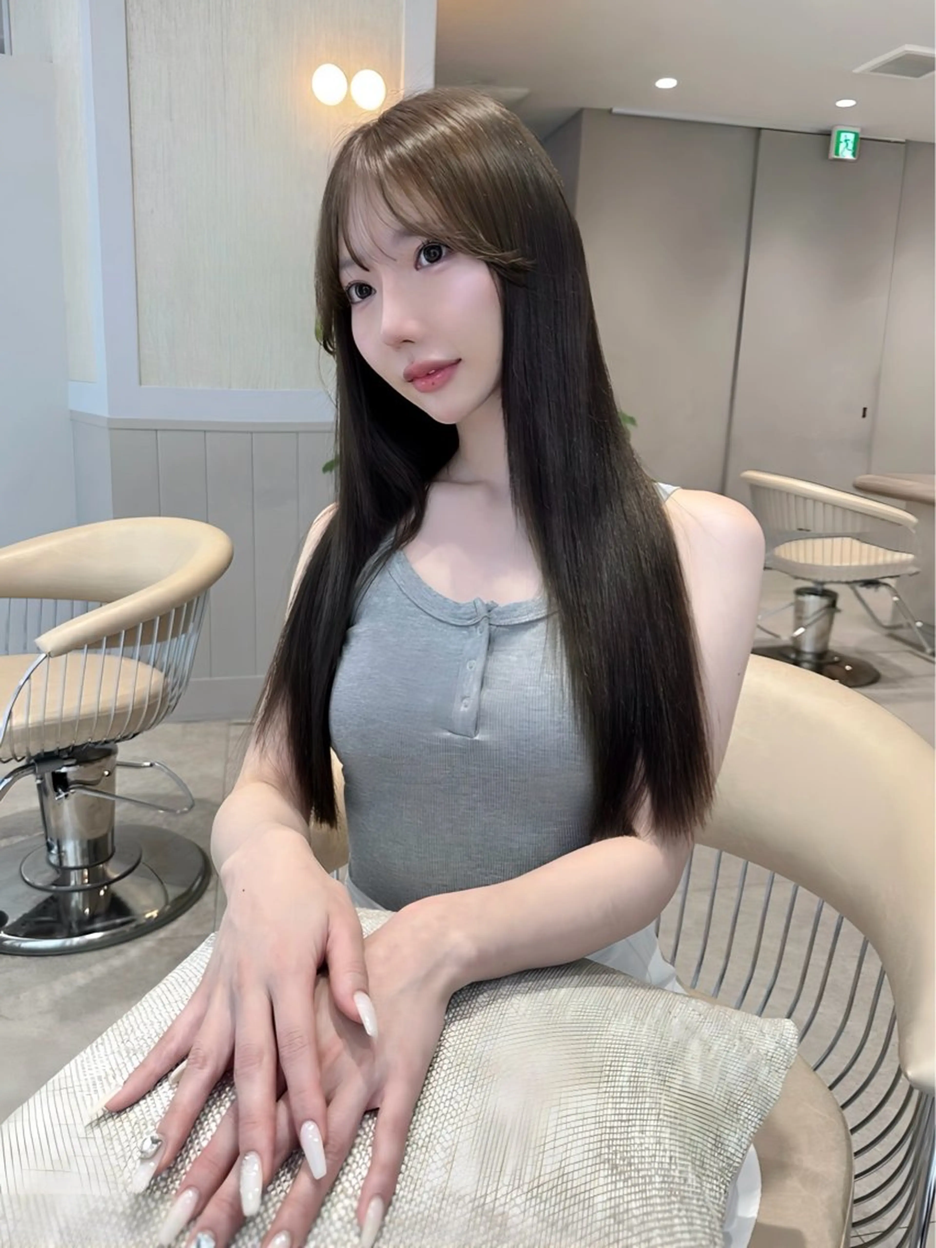 ロング カラー ♡Yoshino♡ 艶グレージュカラーのヘアスタイル