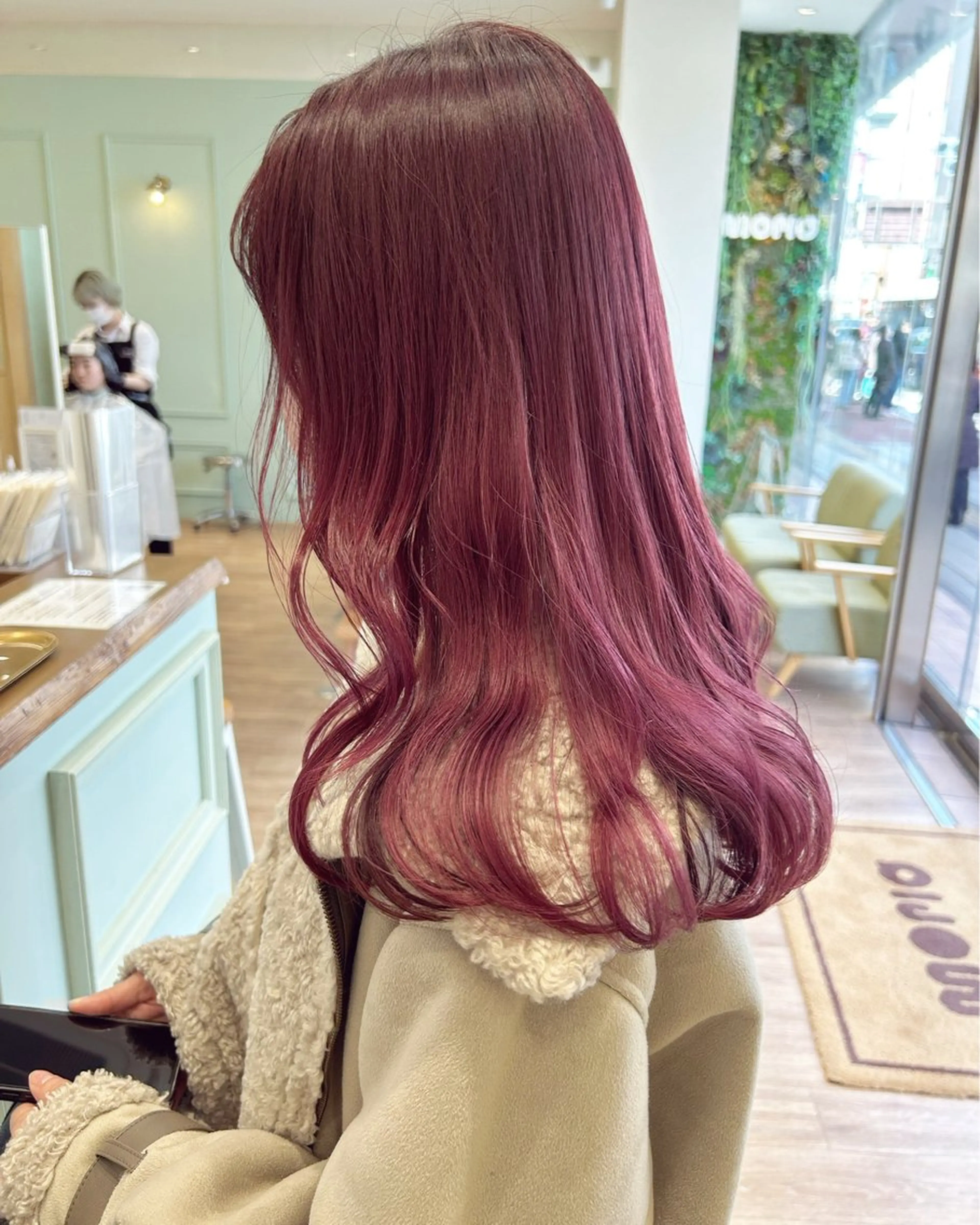 セミロング ヘアカラー トリートメント ケアブリーチ 坪井佑樹のヘアスタイル