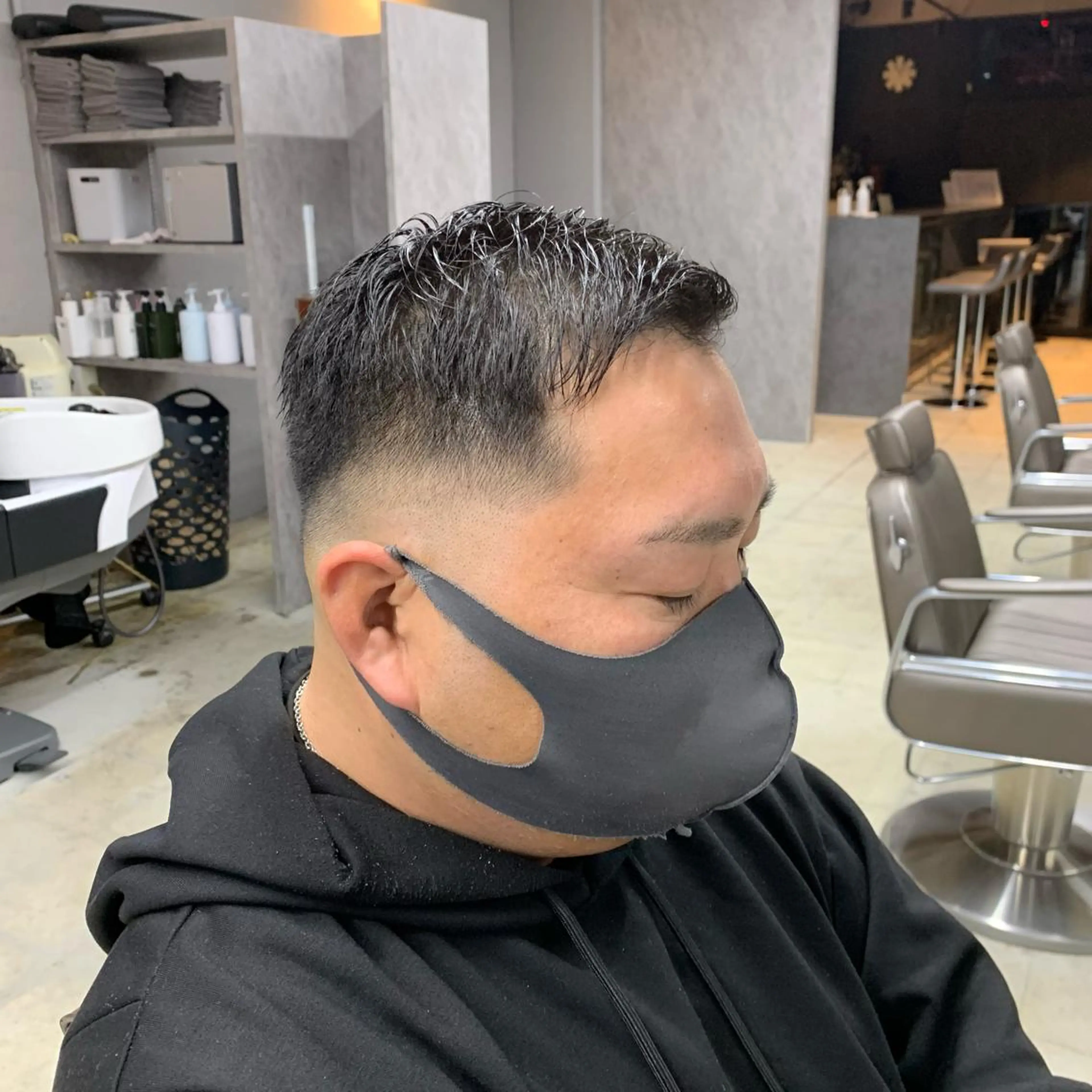 ショート メンズ フェードカット スキンフェード 尾﨑 純也のヘアスタイル