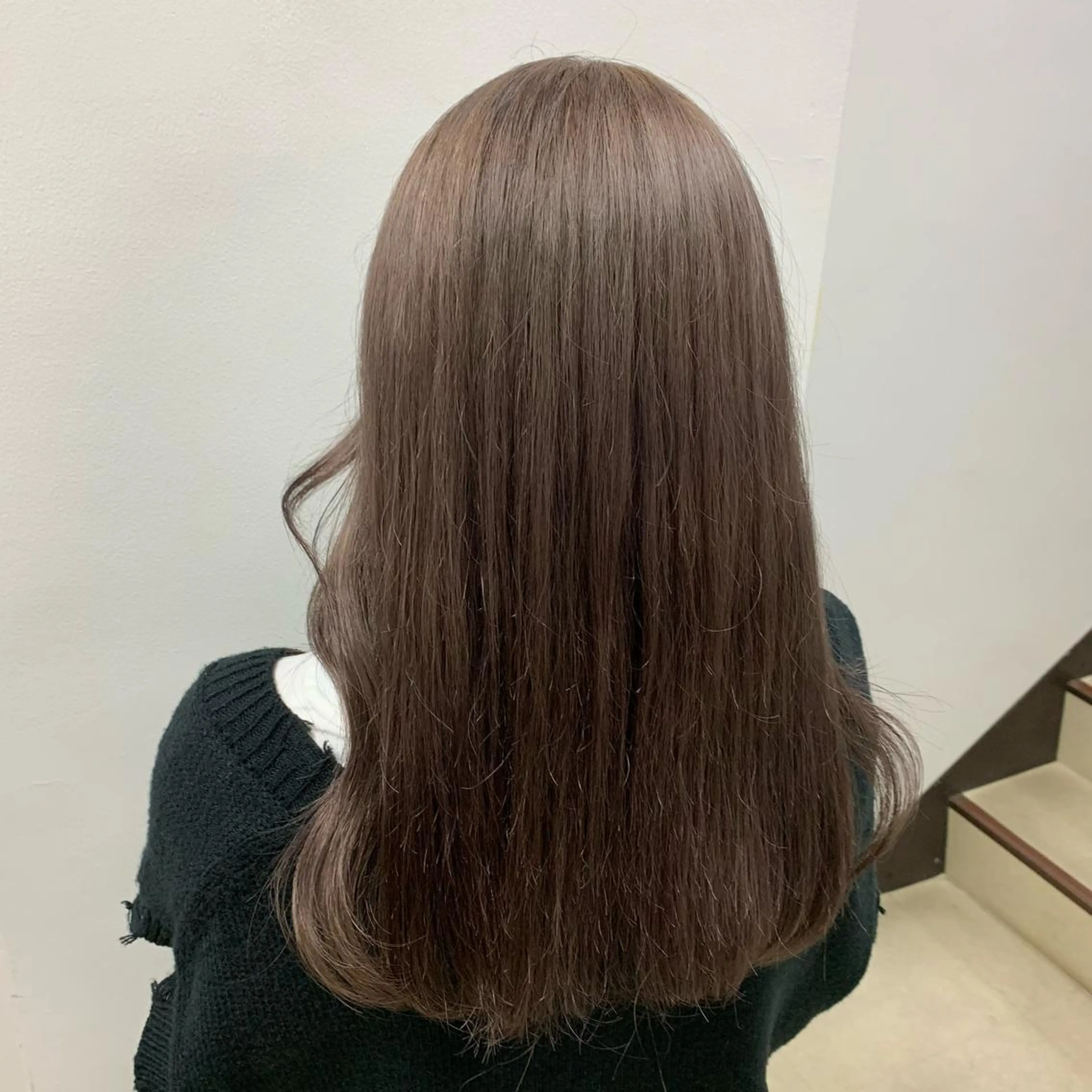 ロング カラー トリートメント 🪞ハイトーン🪞 🤍waka🤍のヘアスタイル