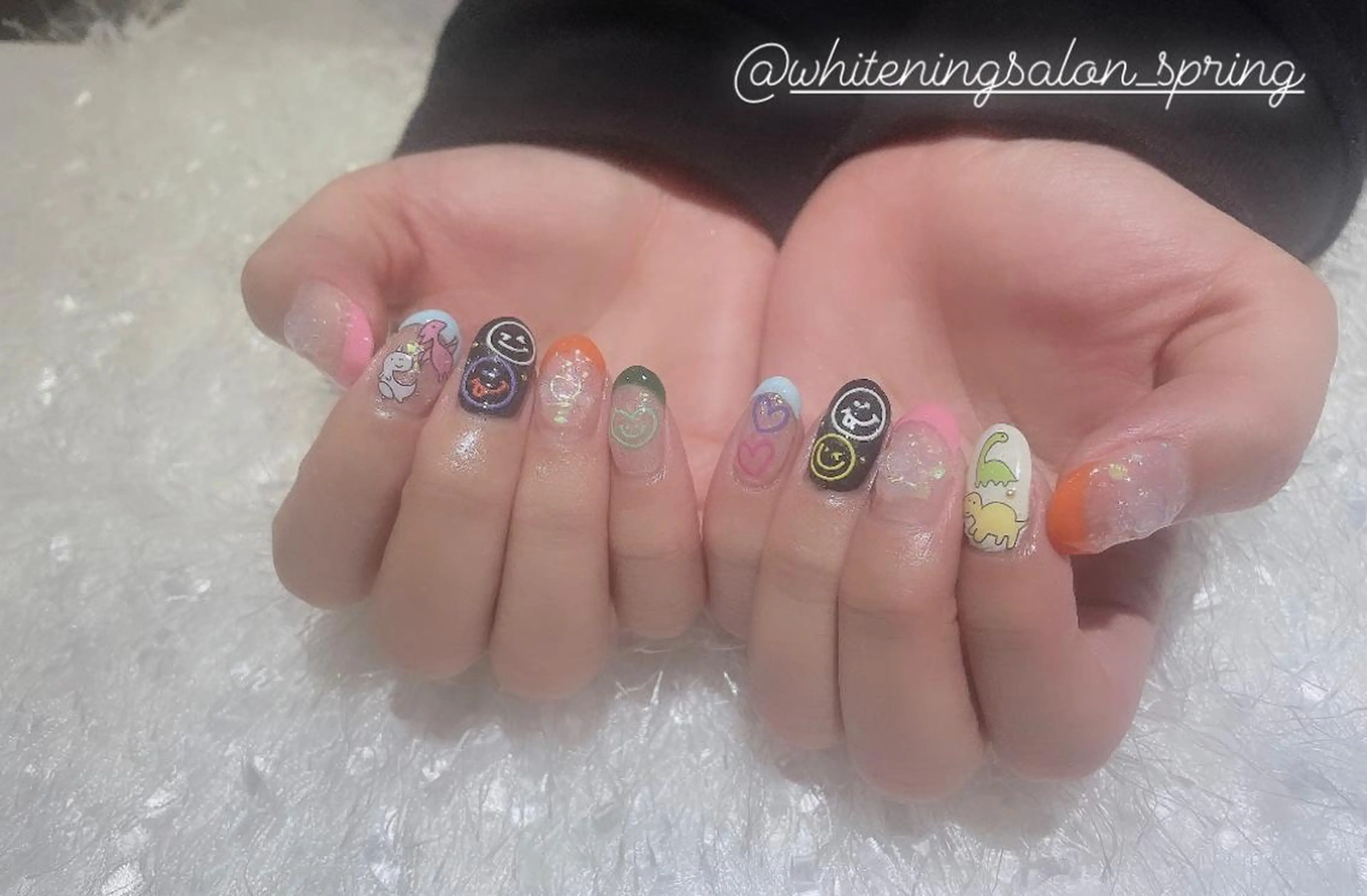 ネイル 持ち込み Nakao Hitomiのネイルデザイン