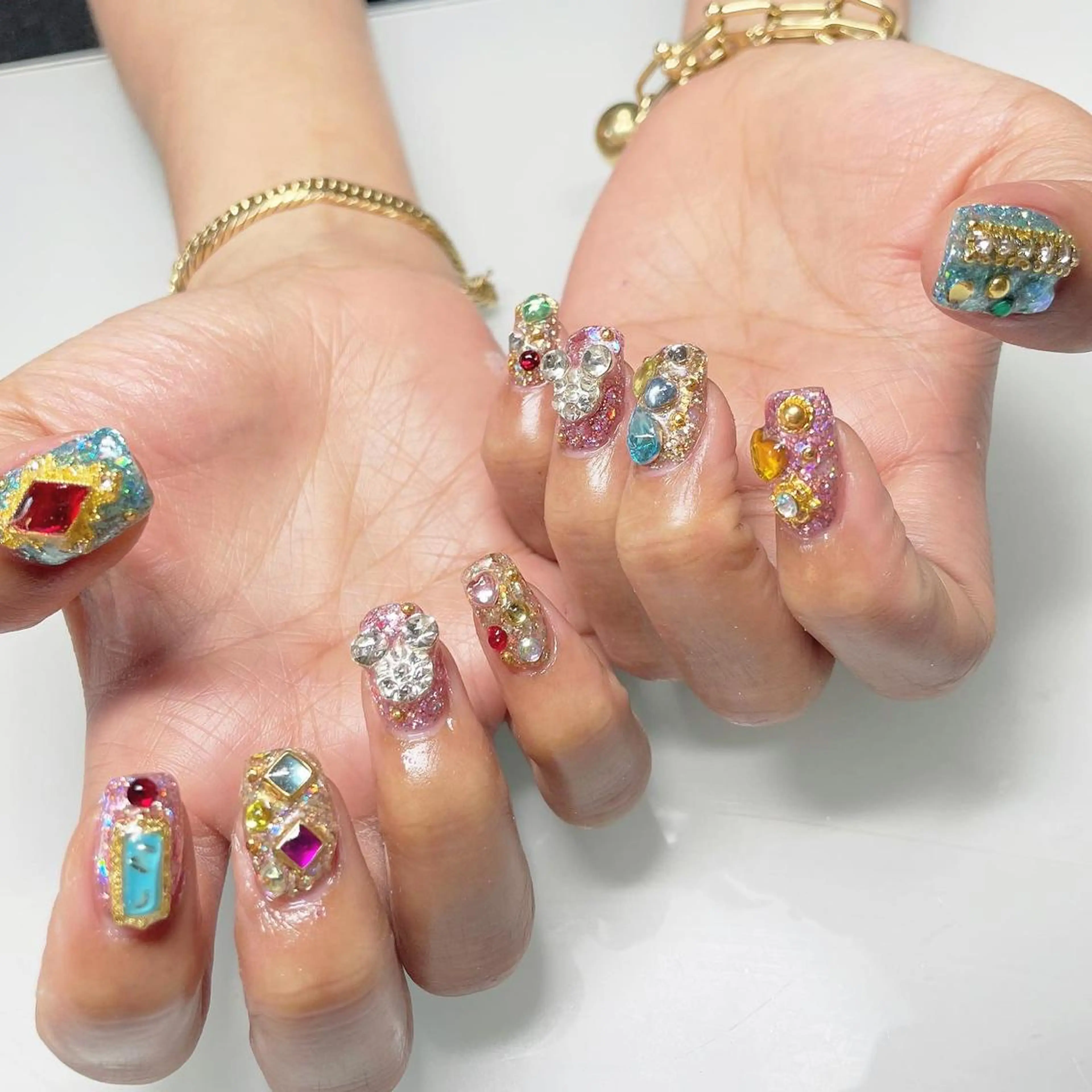 ネイル 加瀬 アンジェリーのネイルデザイン