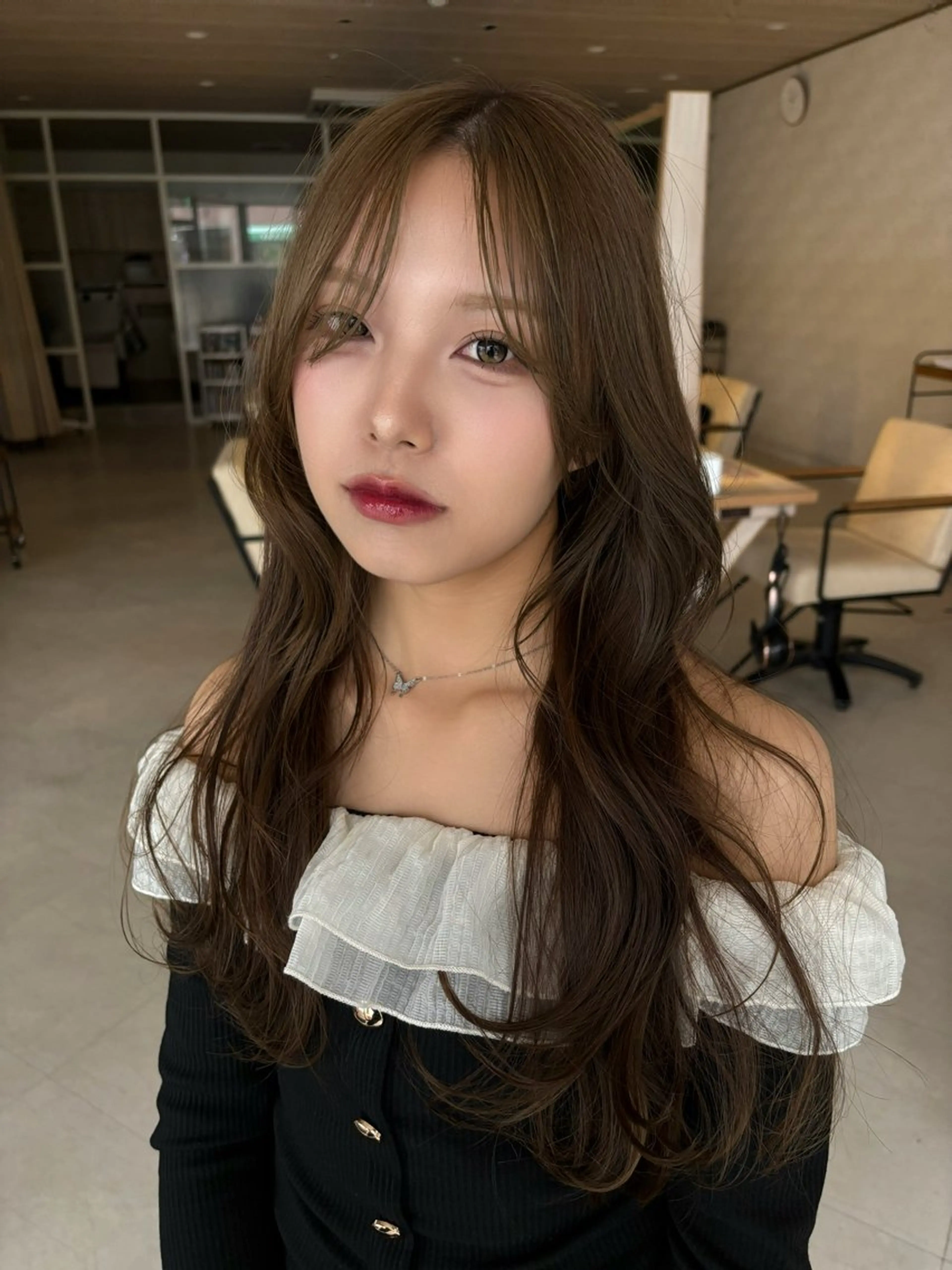 ロング カラー カット ヘアカラー レイヤー/ベージュ/ Yurika🐝🌹のヘアスタイル