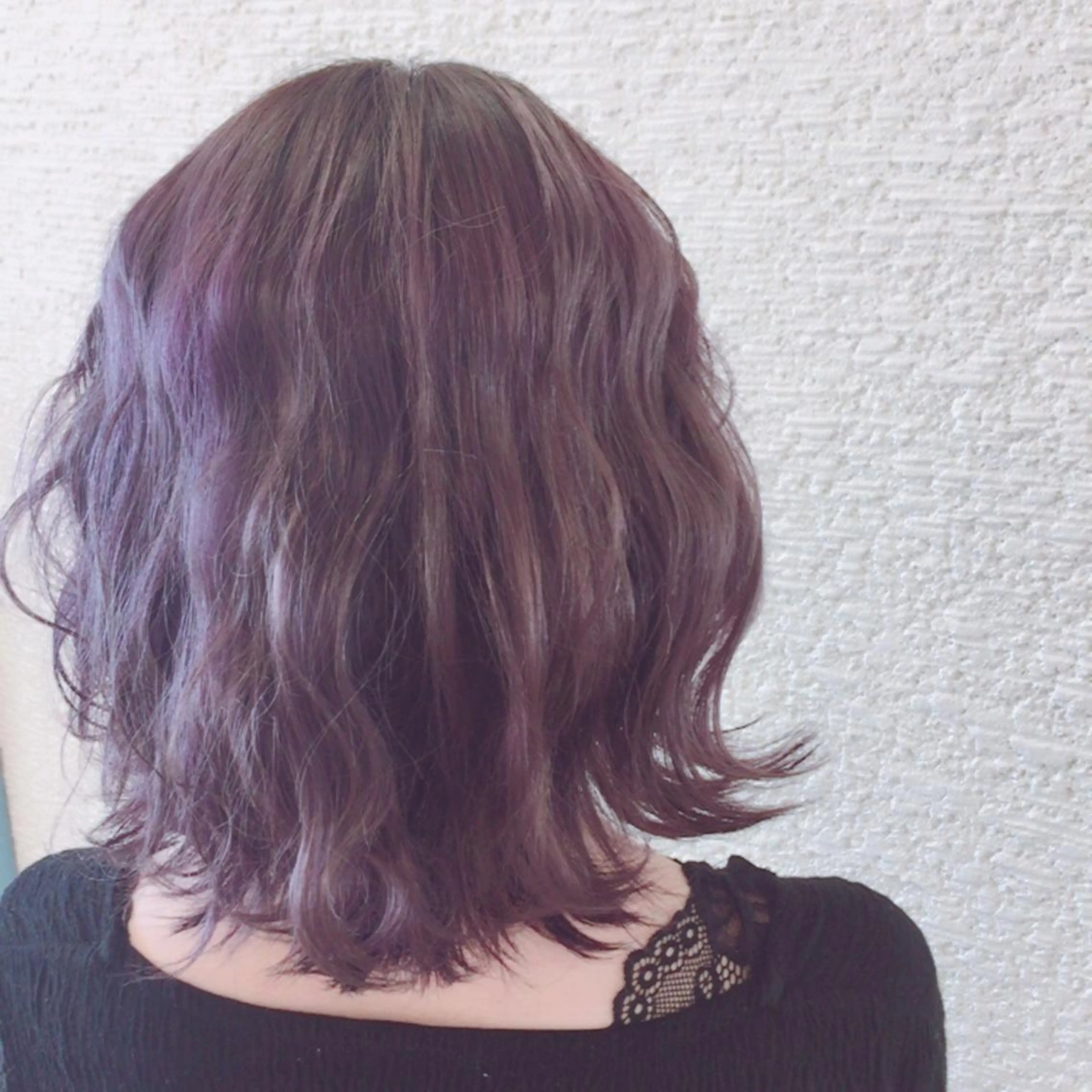 ミディアム カラー バイオレットカラー 似合わせ.ﾍｱｾｯﾄ 得意🌹井上美沙のヘアスタイル