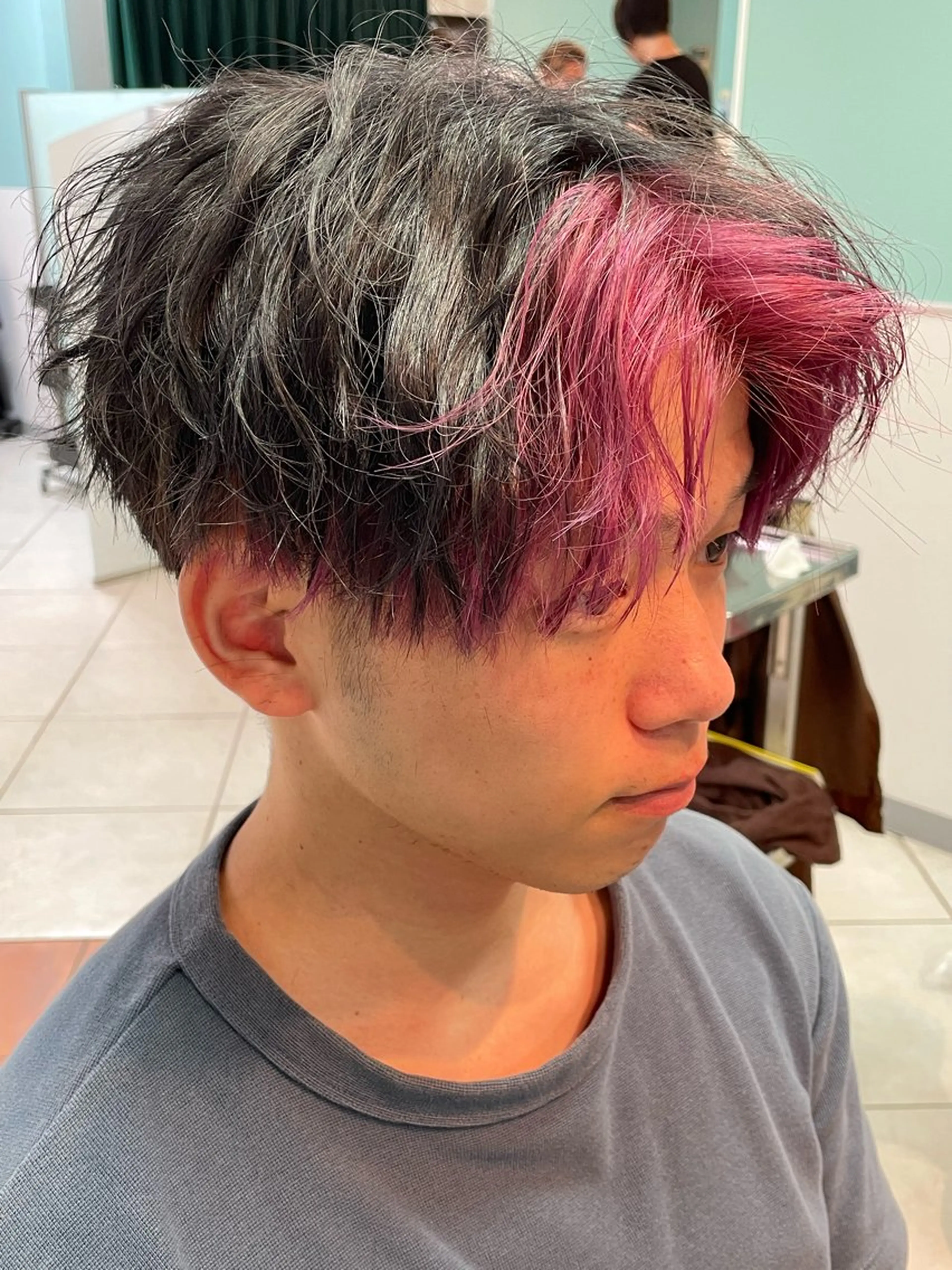 カラー パーマ メンズ TATSUKI タツキのヘアスタイル