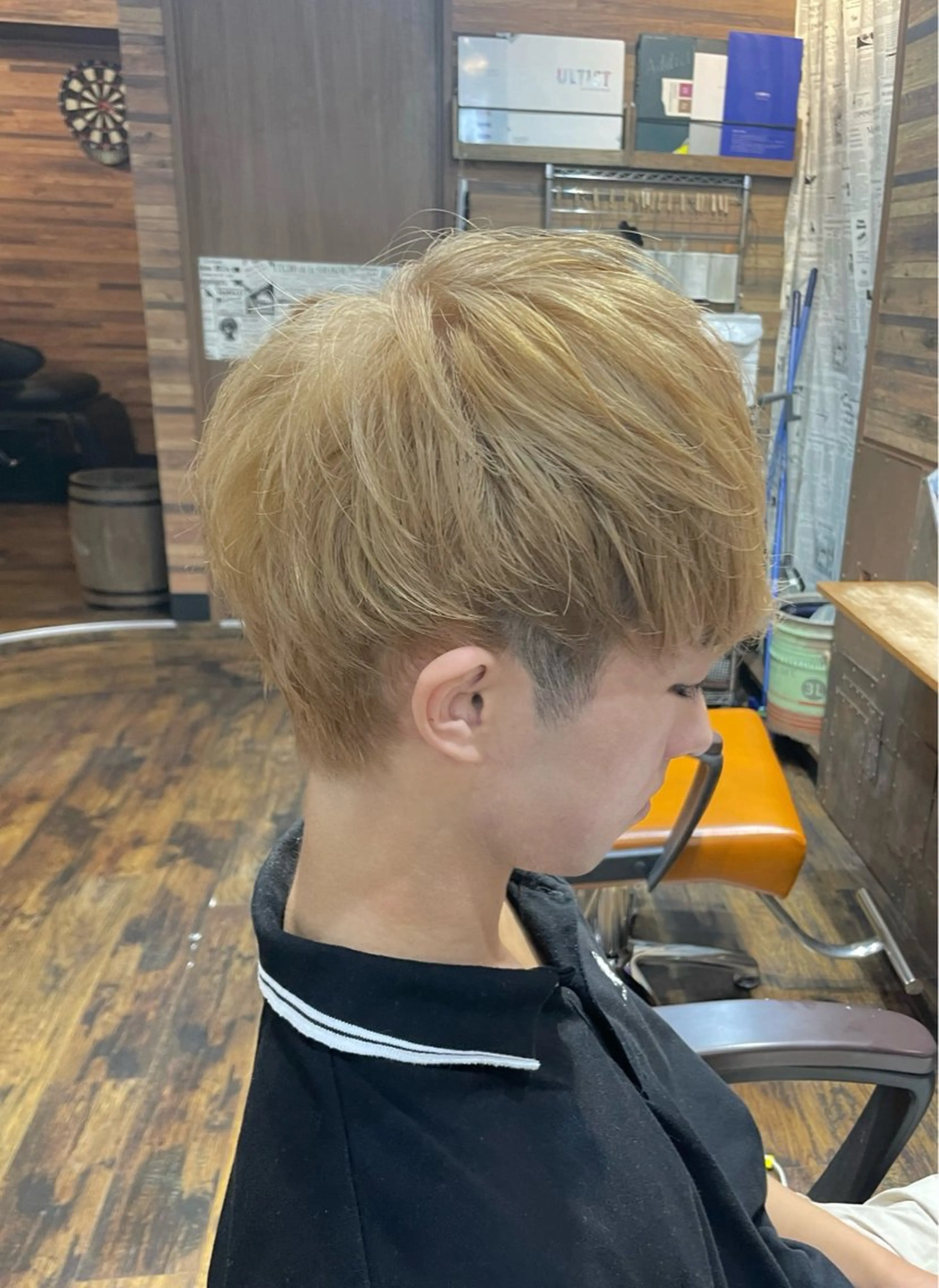 メンズ メンズブリーチ メンズハイトーン カット ヘアカラー 髪質改善/ショート/ メンズカット/KAiのヘアスタイル
