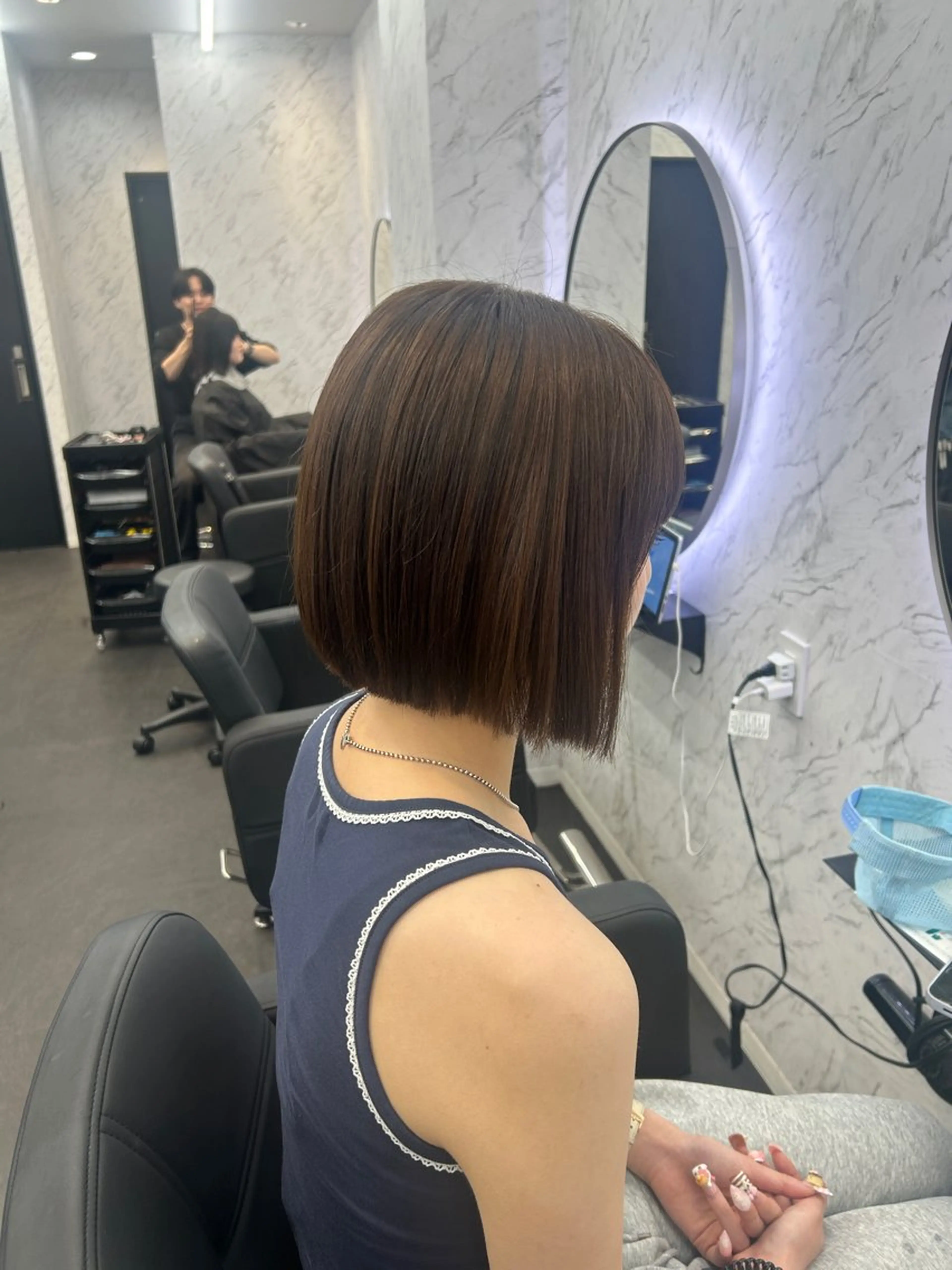 ショート 前下がりボブ ボブ カット 韓国艶カラー 🇰🇷💎MIUのヘアスタイル