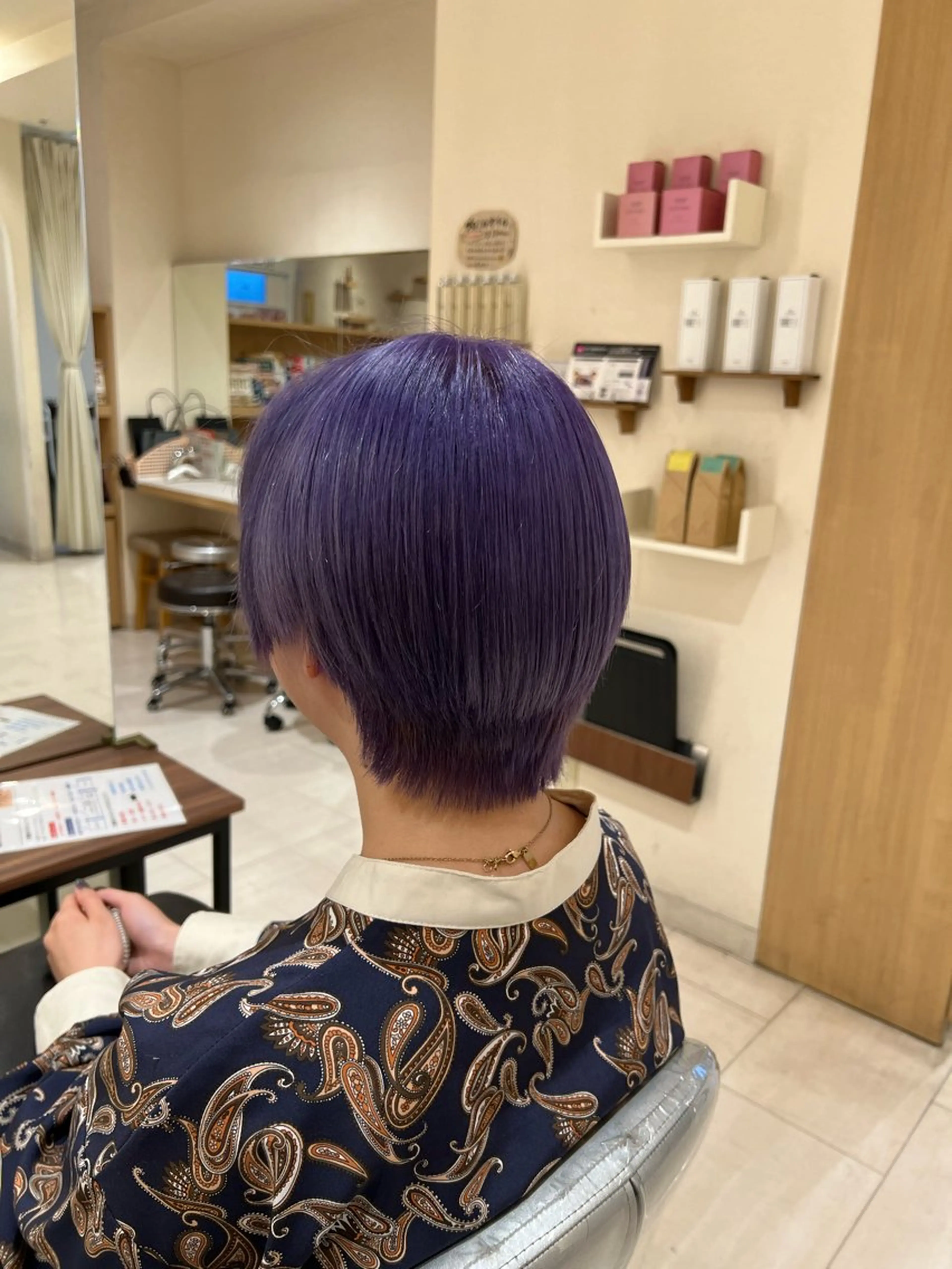 カラー 久永 菫のヘアスタイル