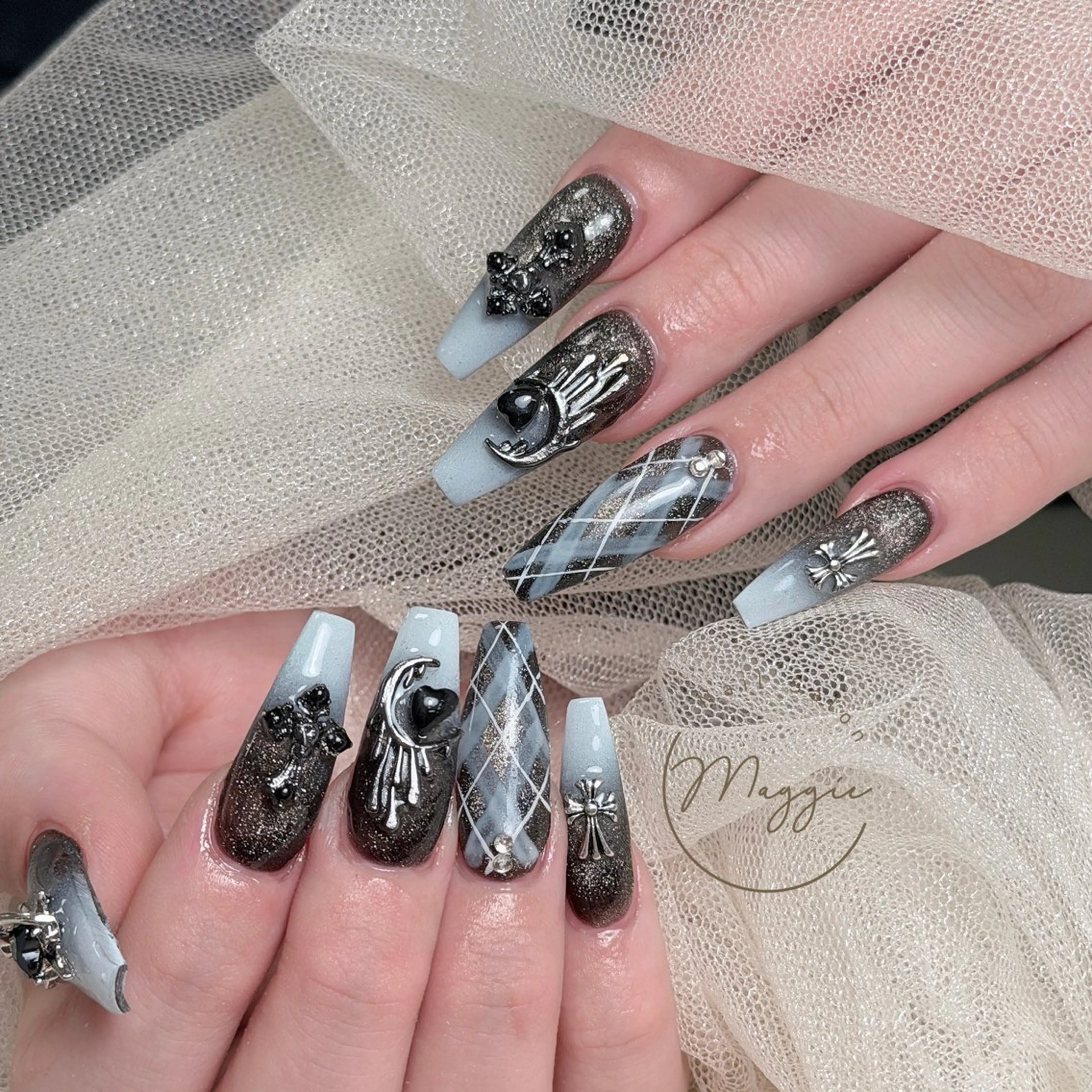 ネイル Maggie Nail🦩のネイルデザイン