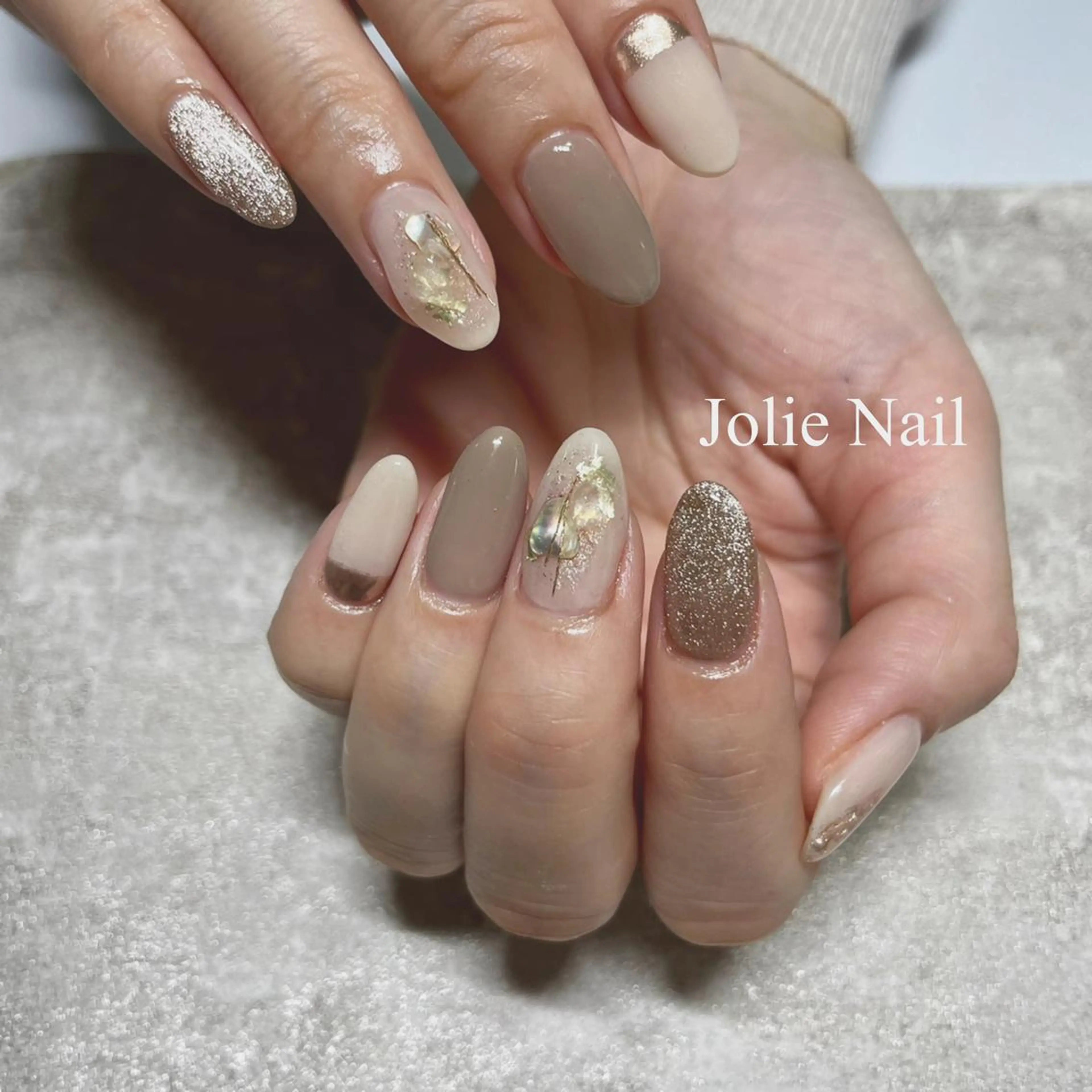 ネイル ビューティ サロンMIORAのマツエク・マツパデザイン