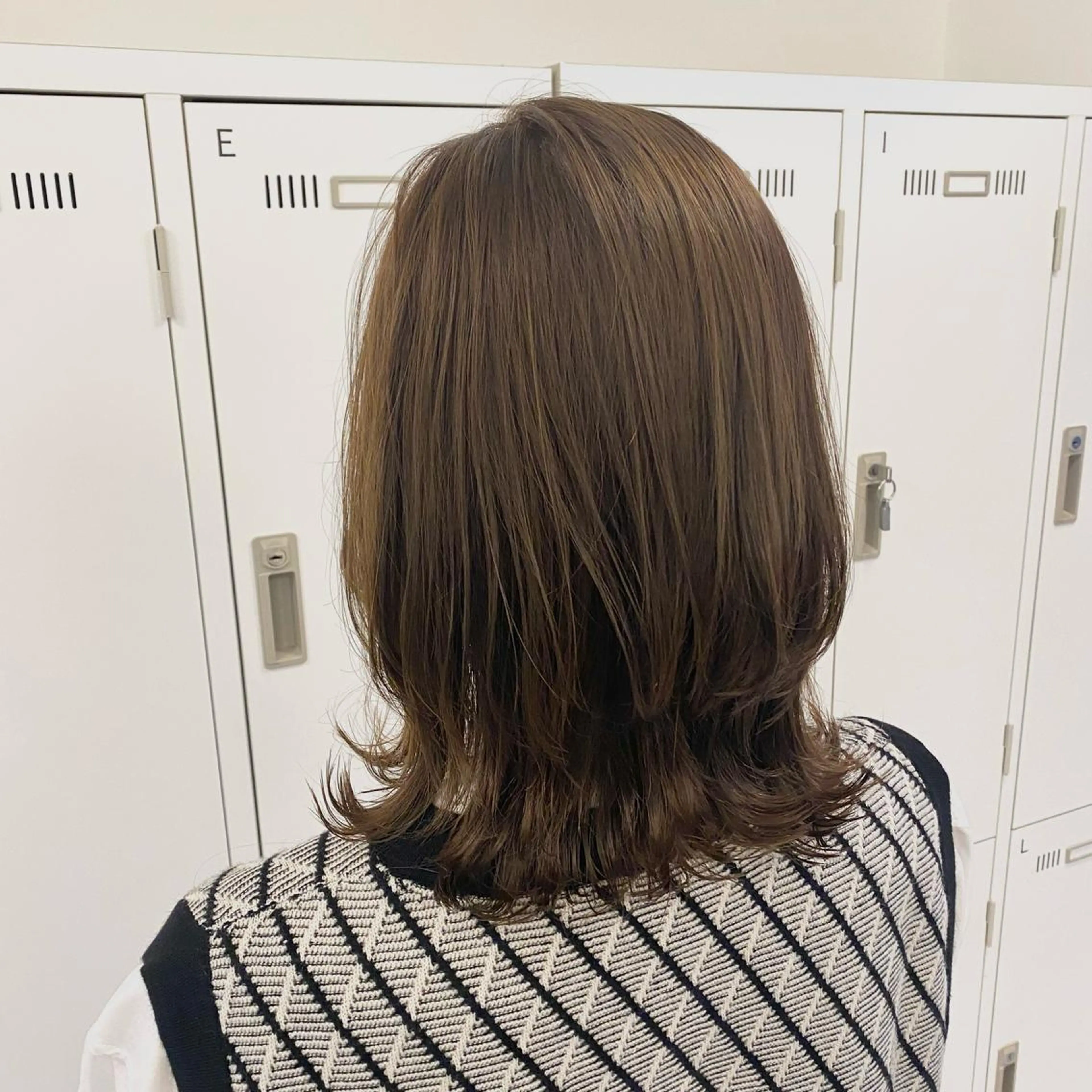 ミディアム カラー カット ヘアカラー トリートメント YUNA ユウナのヘアスタイル