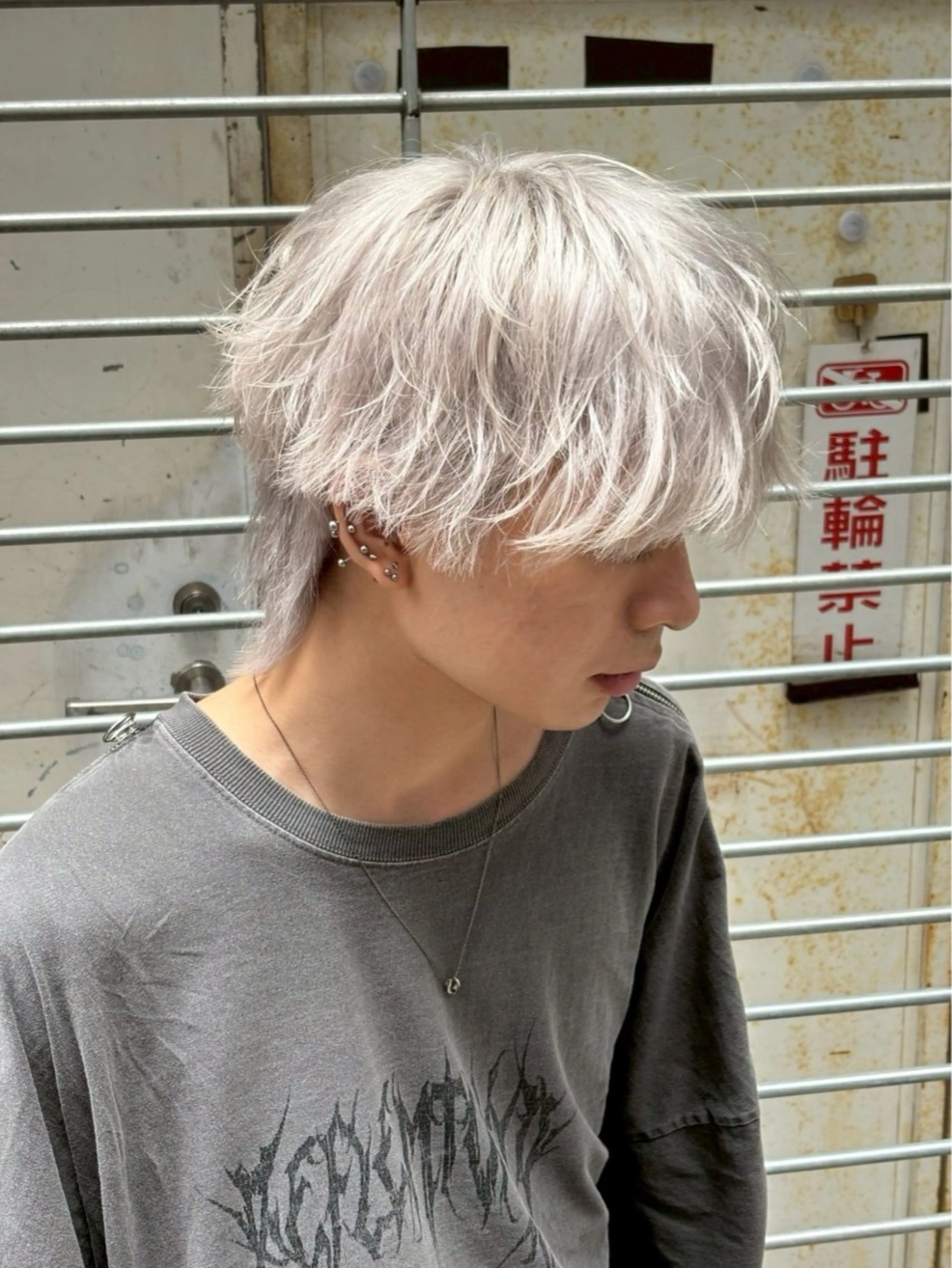 ショート カラー ハイトーンカラー シルバー パーマ/カラー特化 園田 楓莉のヘアスタイル
