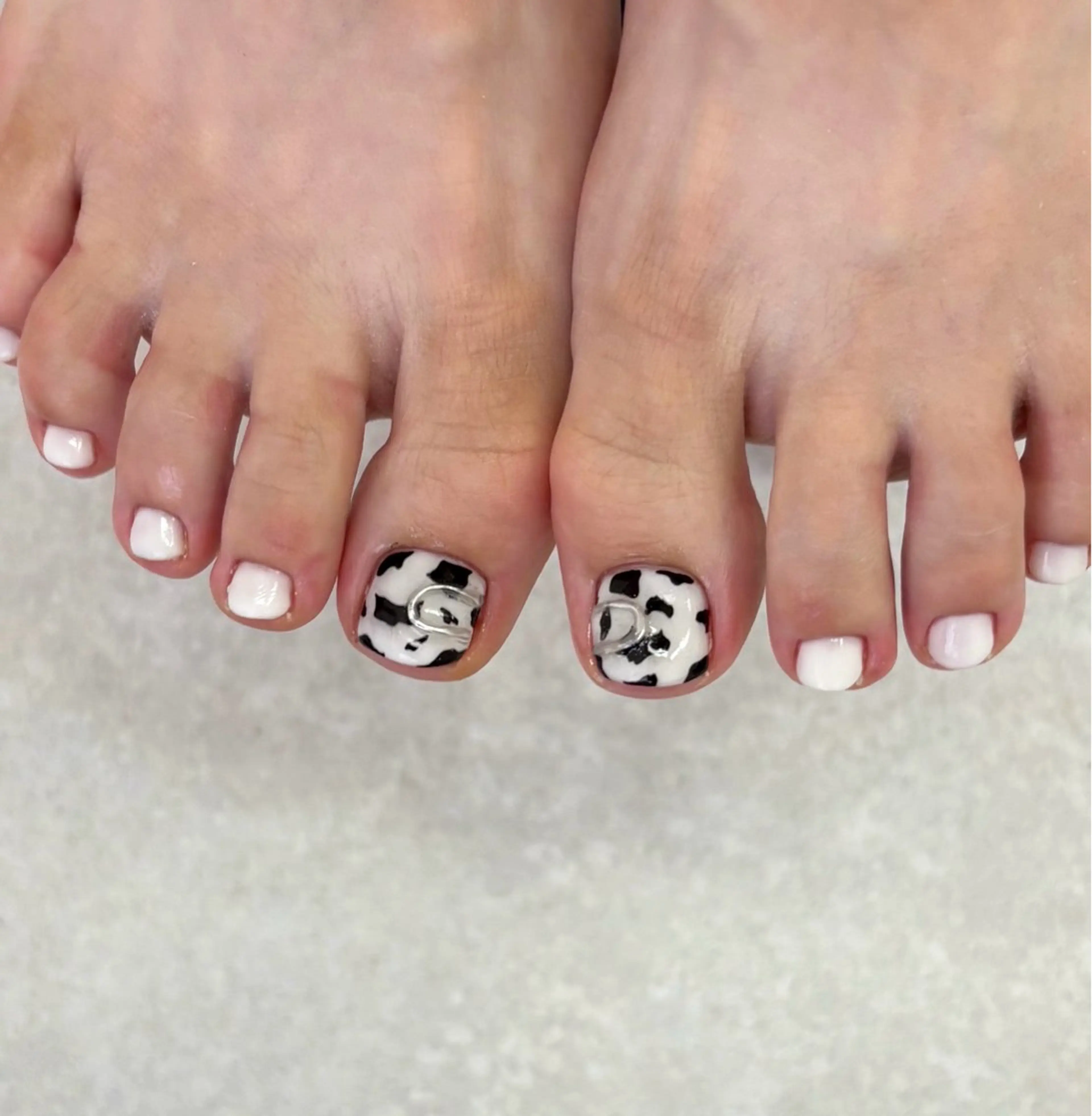【オフあり】フット👣《ワンポイントアートコース💎》パラジェル変更+¥1,100✨／横浜関内の写真