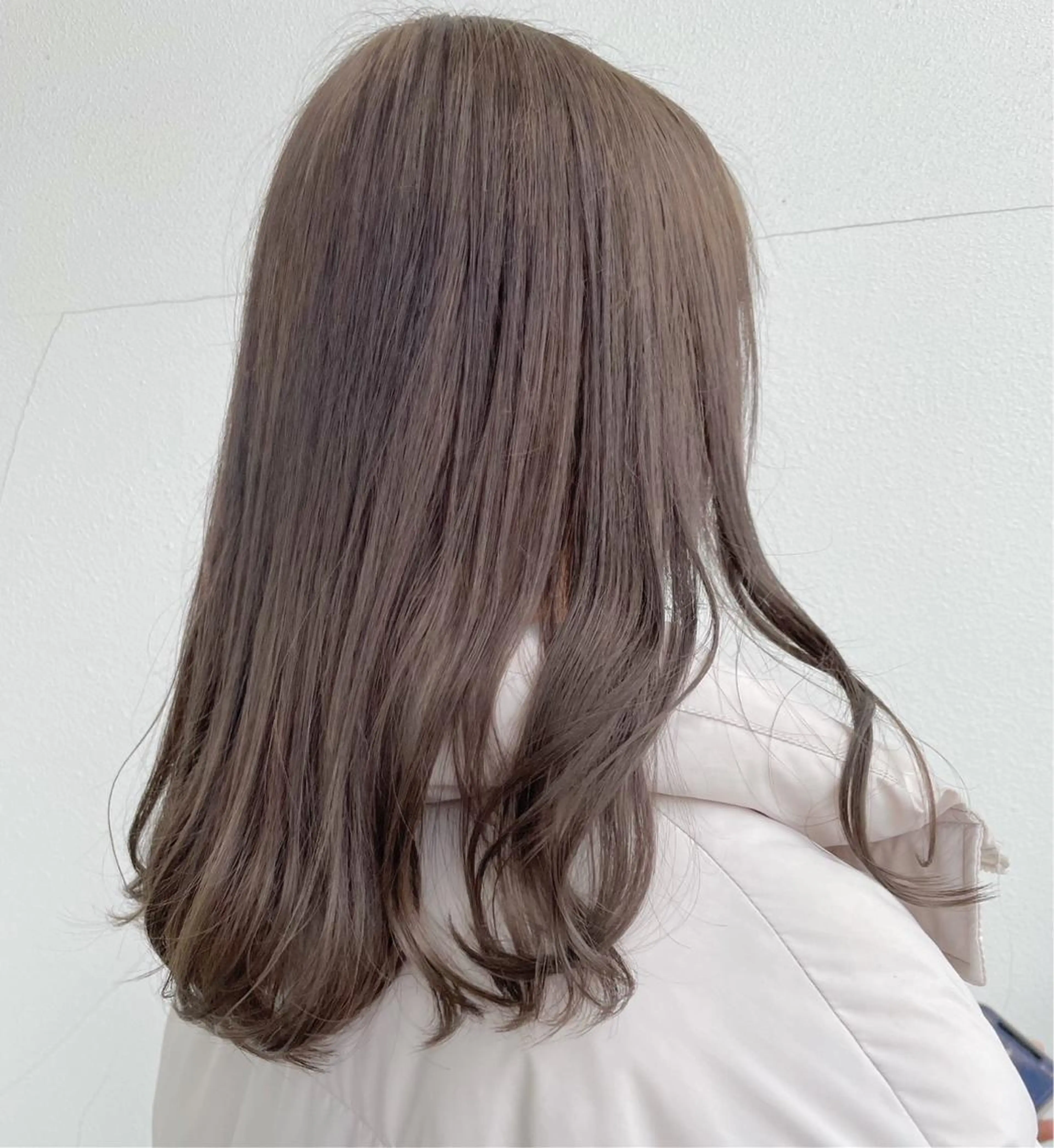 セミロング カラー レイヤー/ショート 新潟/阿部萌花🎀のヘアスタイル