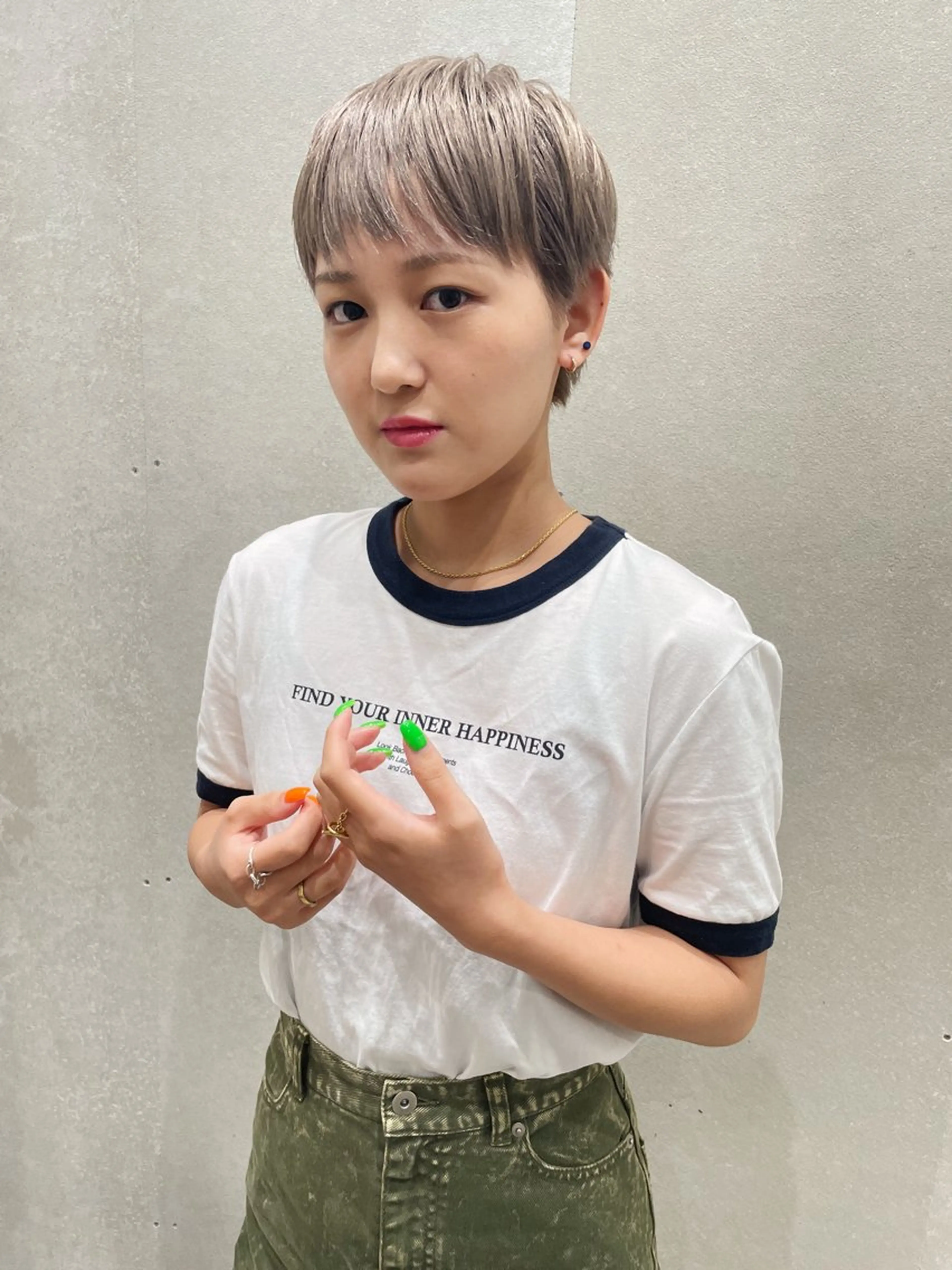 ショート カラー ハイトーンカラー カット ヘアカラー トリートメント ヘアセット センスをお届けします 大谷将生INFPのヘアスタイル