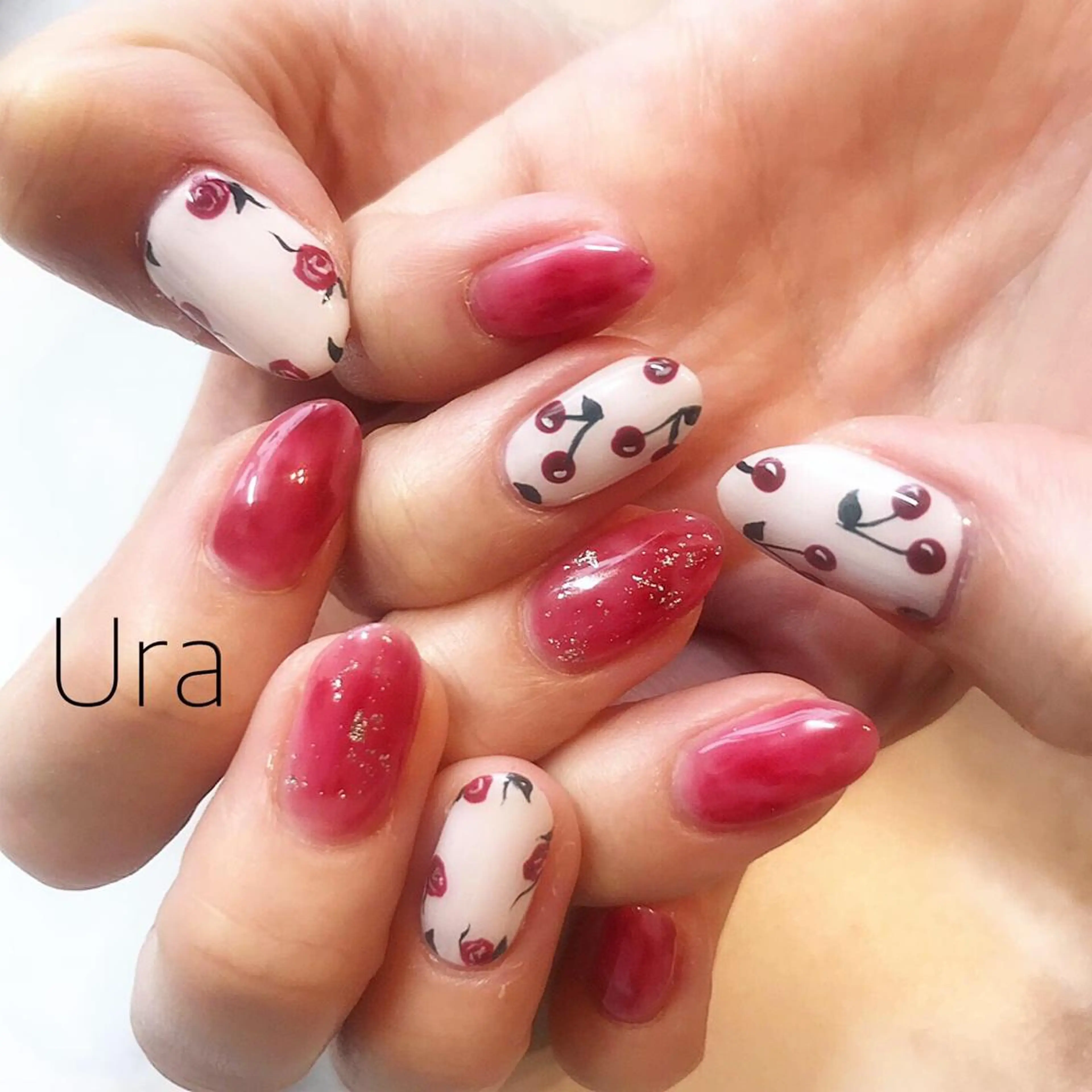 ネイル UrakoNail 《nail》のネイルデザイン