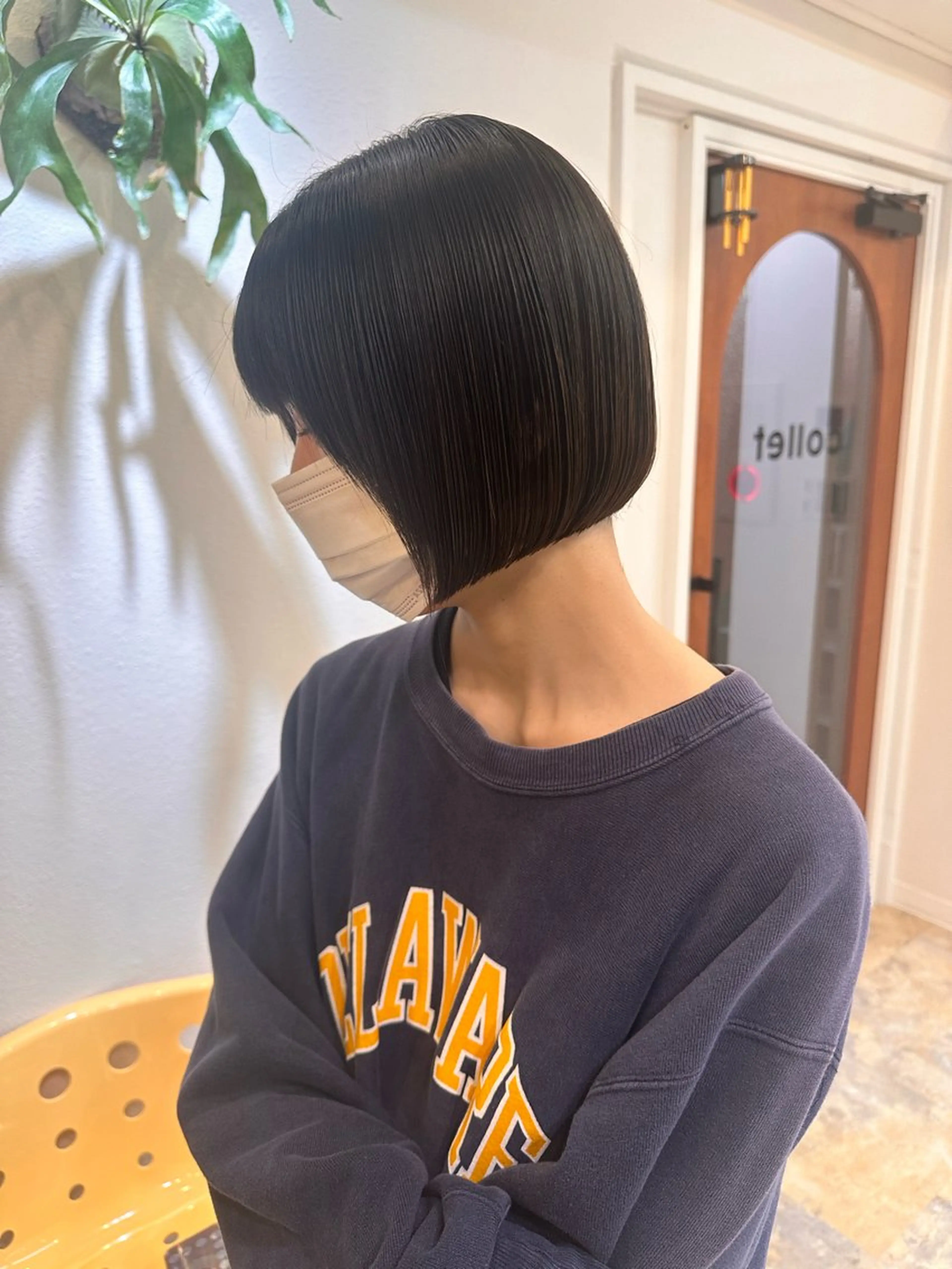 ショート ボブ 小顔カット 外ハネヘア 小関 笙斗のヘアスタイル