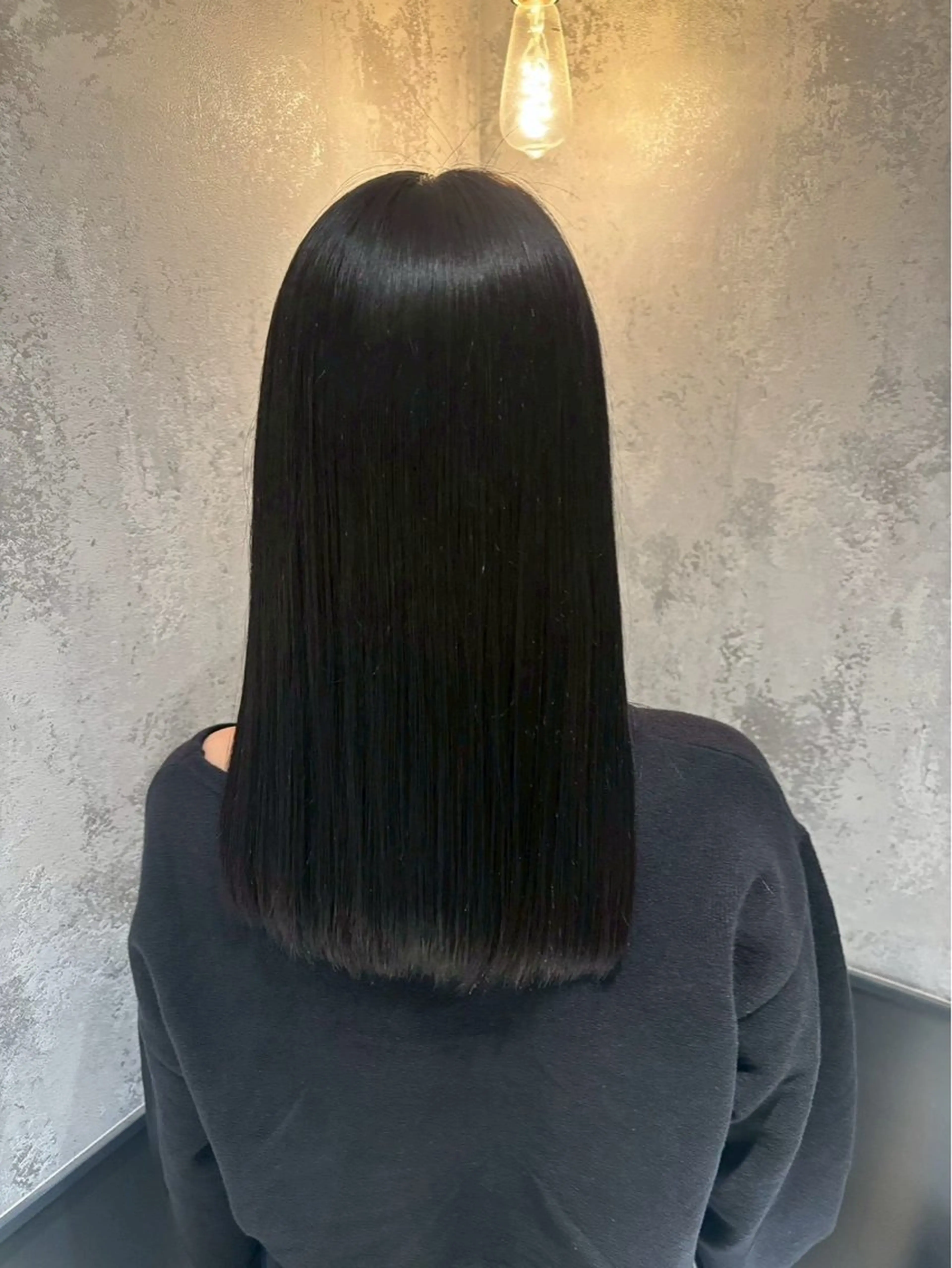 セミロング ヘアカラー トリートメント ✨髪質改善縮毛矯正 酸性ストレートのヘアスタイル