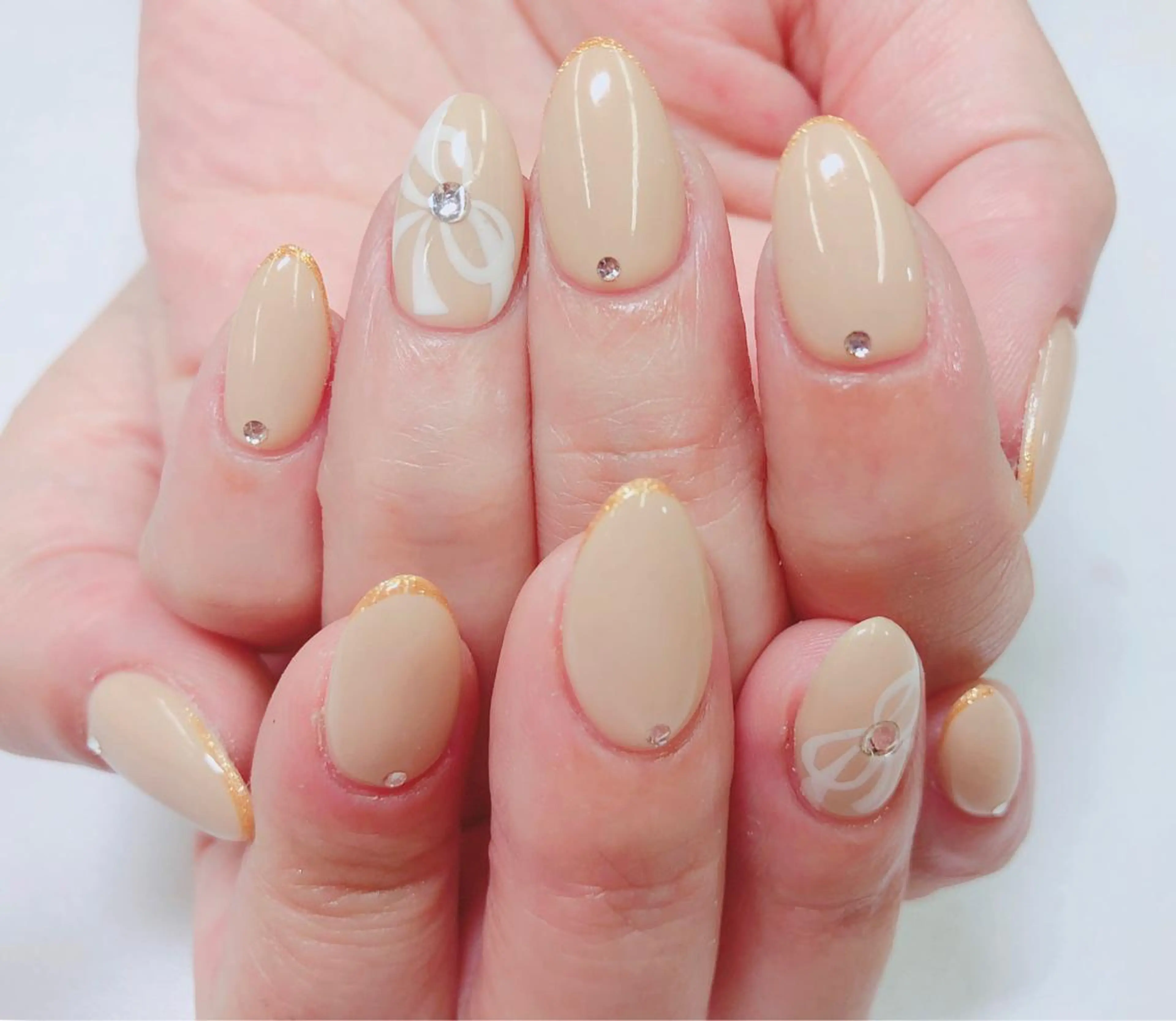 ネイル ワンカラーネイル リボン ハンドネイル Riz nailのネイルデザイン