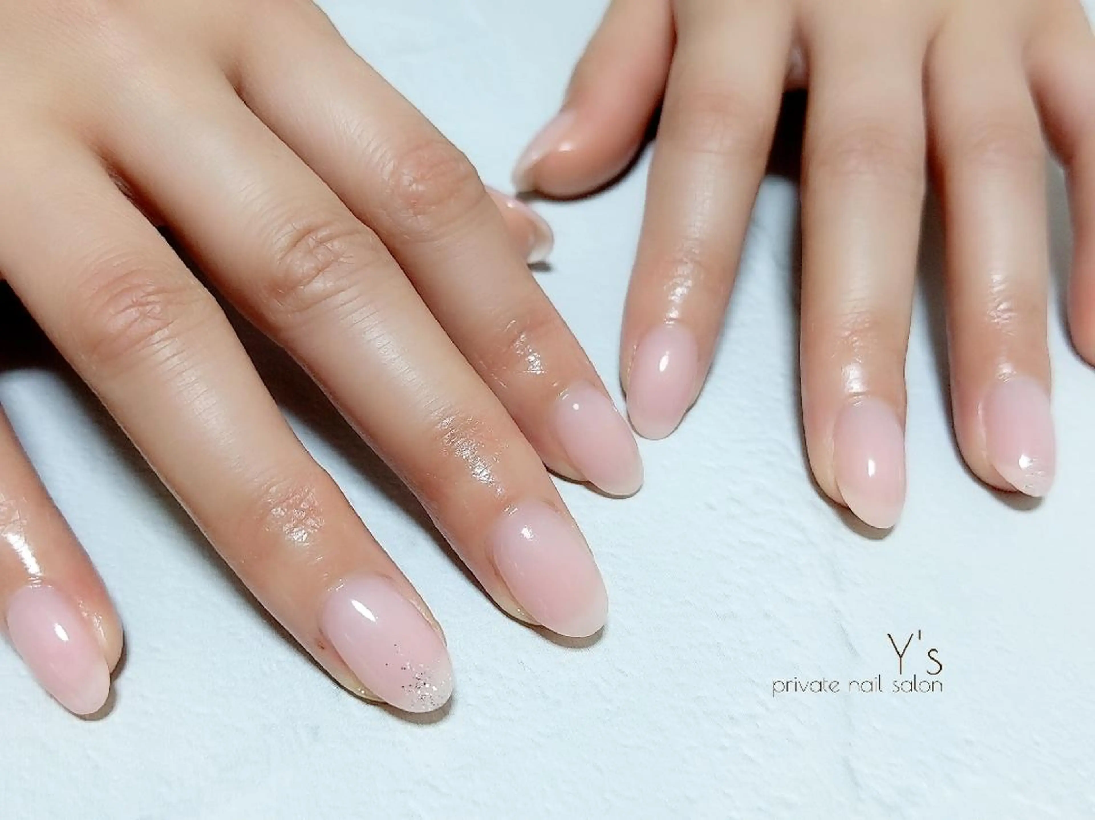 カラー ネイル ハンドネイル YUMI NAGAI  のネイルデザイン