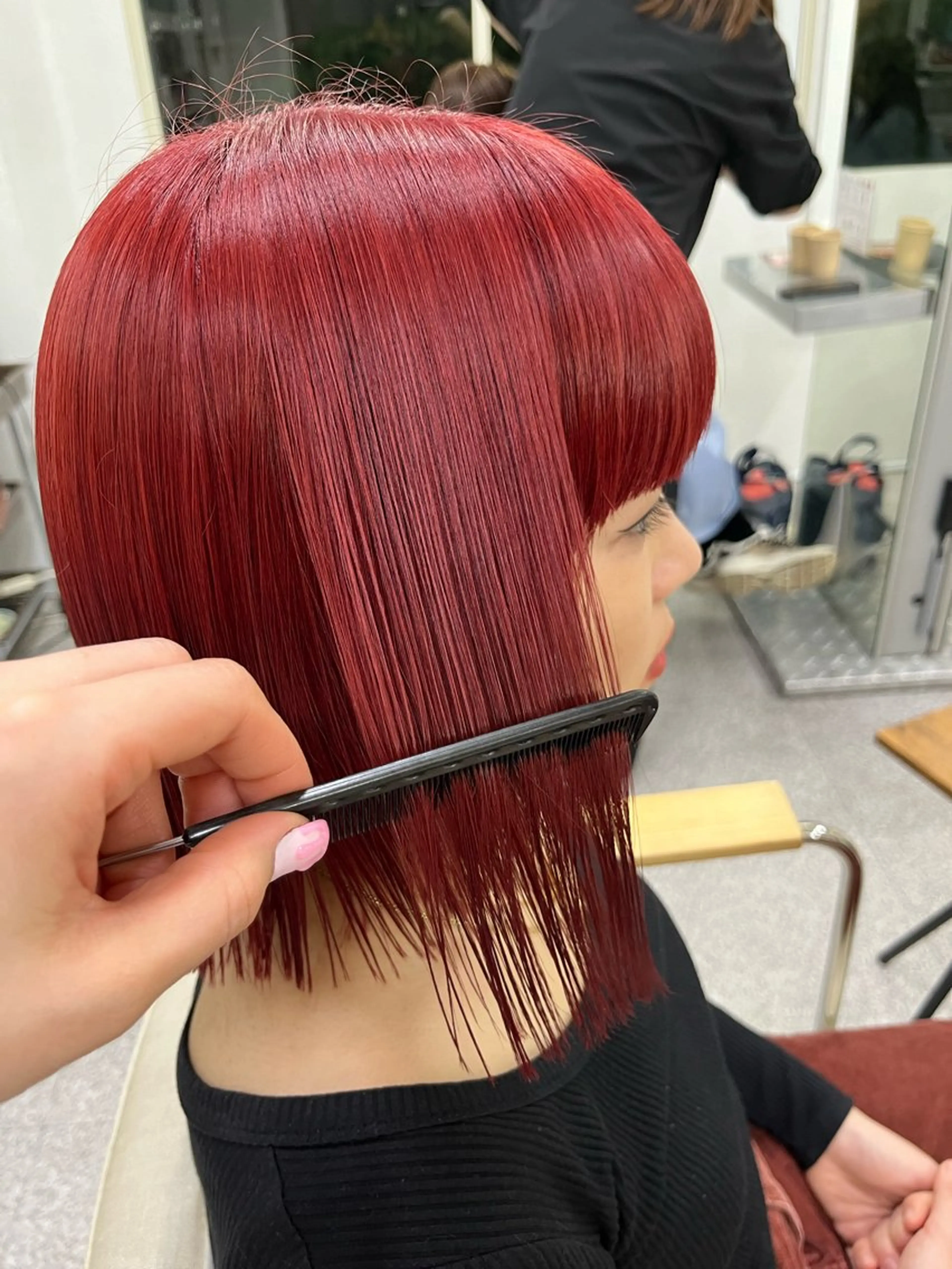 ミディアム カラー ヘアカラー エクステ ハイトーン 💭黒崎ハルカのヘアスタイル