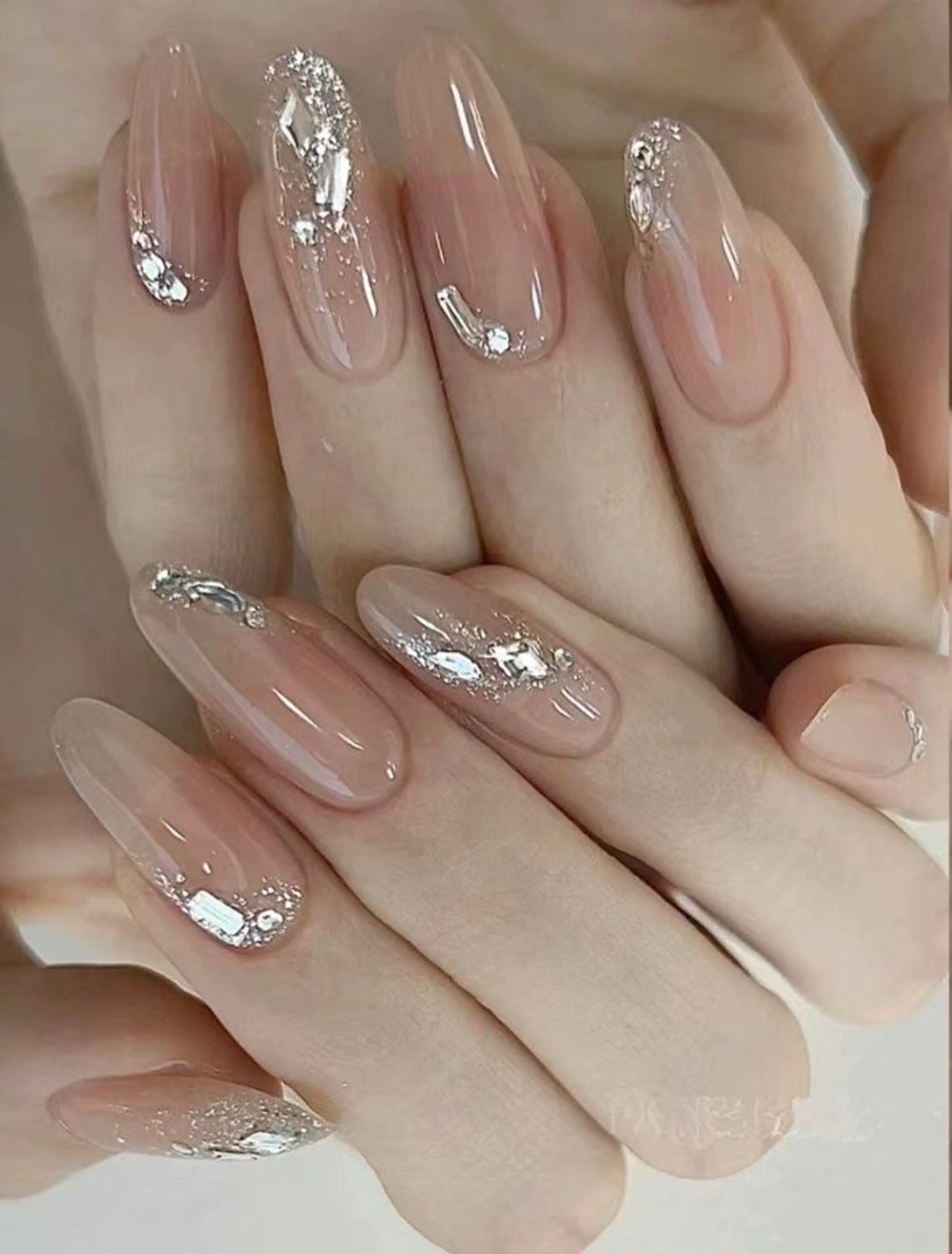 ネイル 韓国ネイル 持ち込み ニュアンスネイル ネイルチップ ハンドネイル Rose Ana.Chuoのネイルデザイン