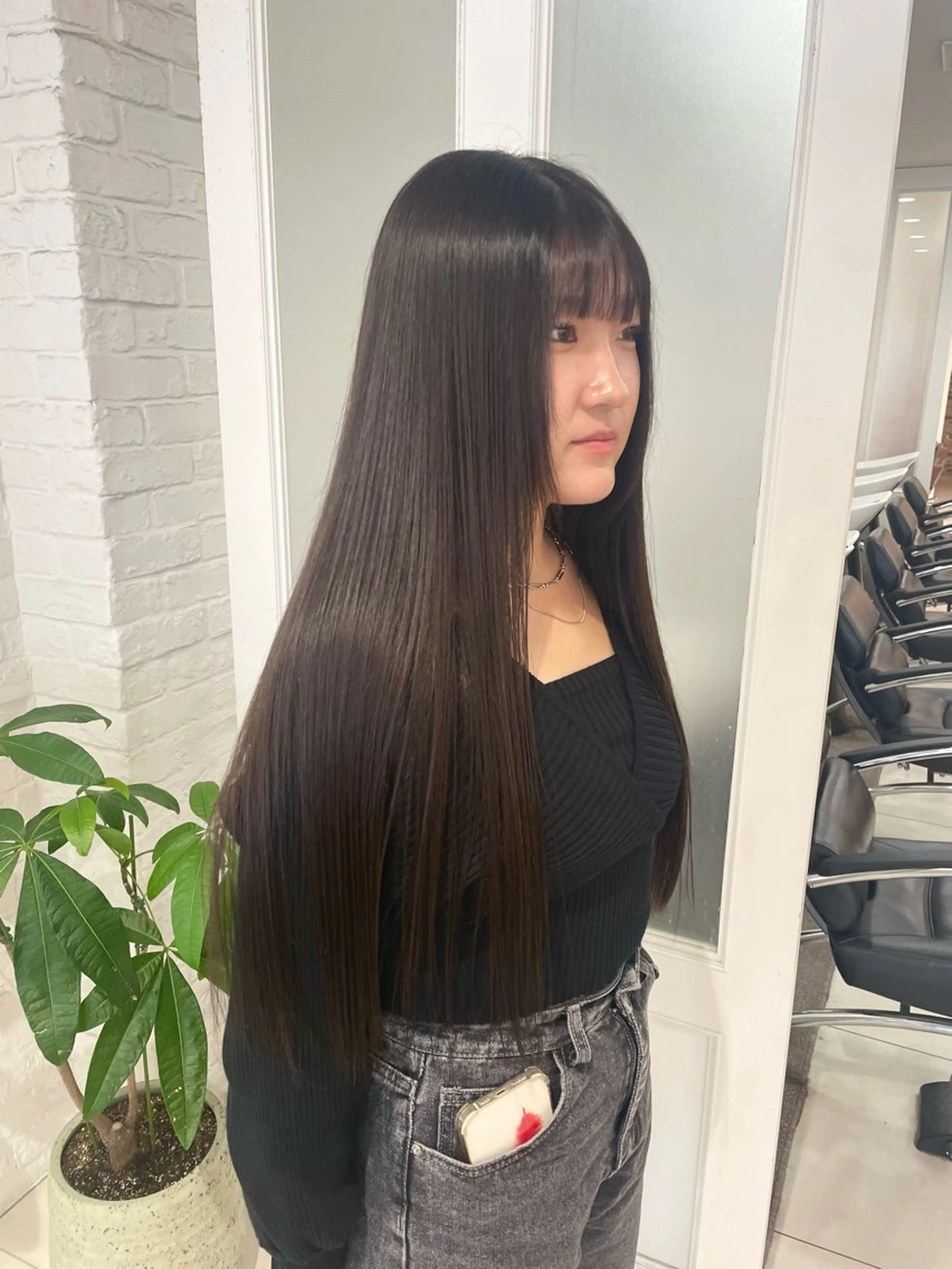 ロング 顔まわりレイヤー 姫カット 韓国風ヘア レイヤーカット ロング カット ヘアカラー トリートメント nuu 栄所属・🧸SAKI🎀 韓国レイヤーのヘアスタイル