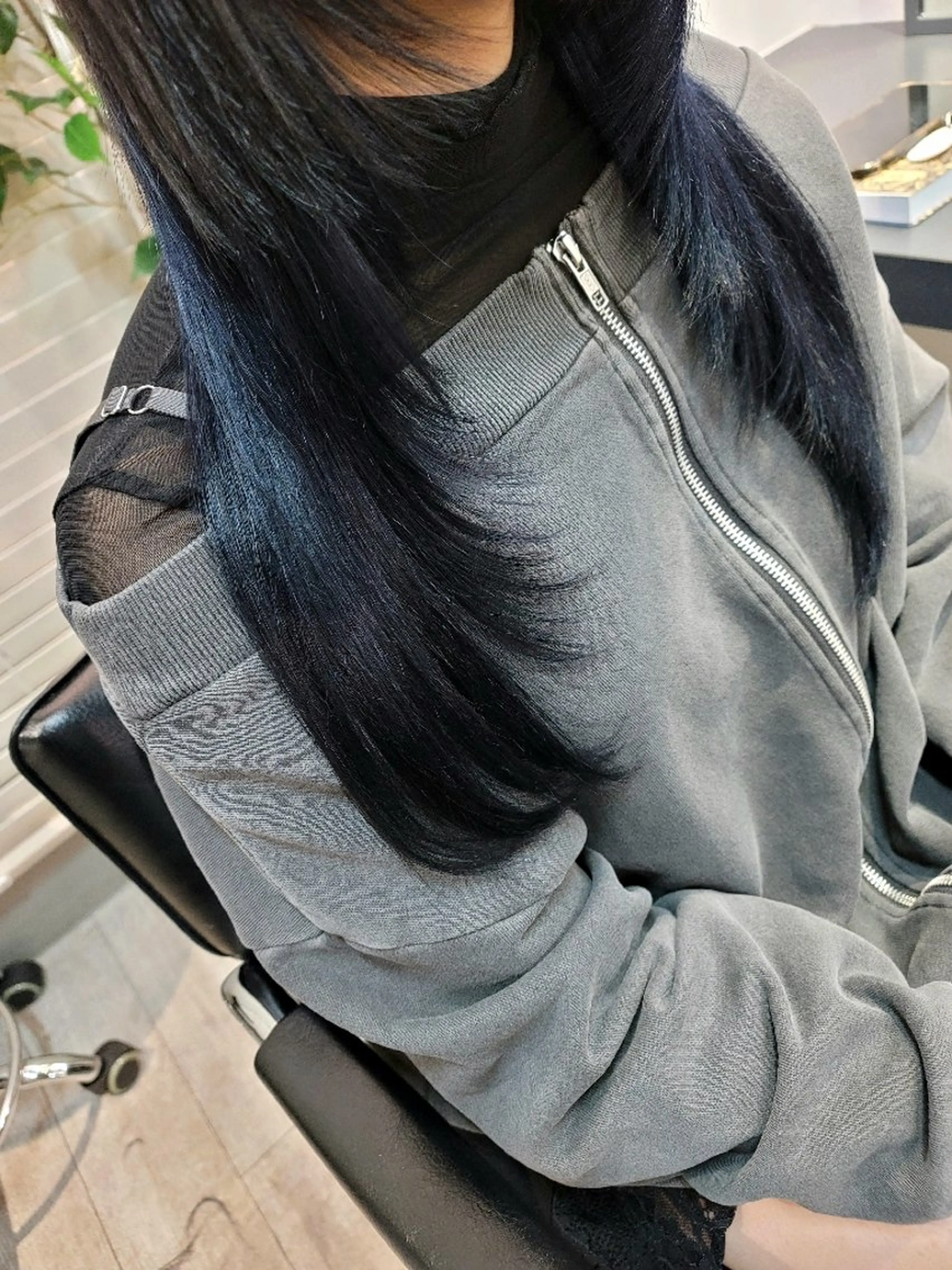 ショート カラー ヘアカラー エクステ ✨プルエクステ✨縮毛 ✨髪質改善✨hiroのヘアスタイル