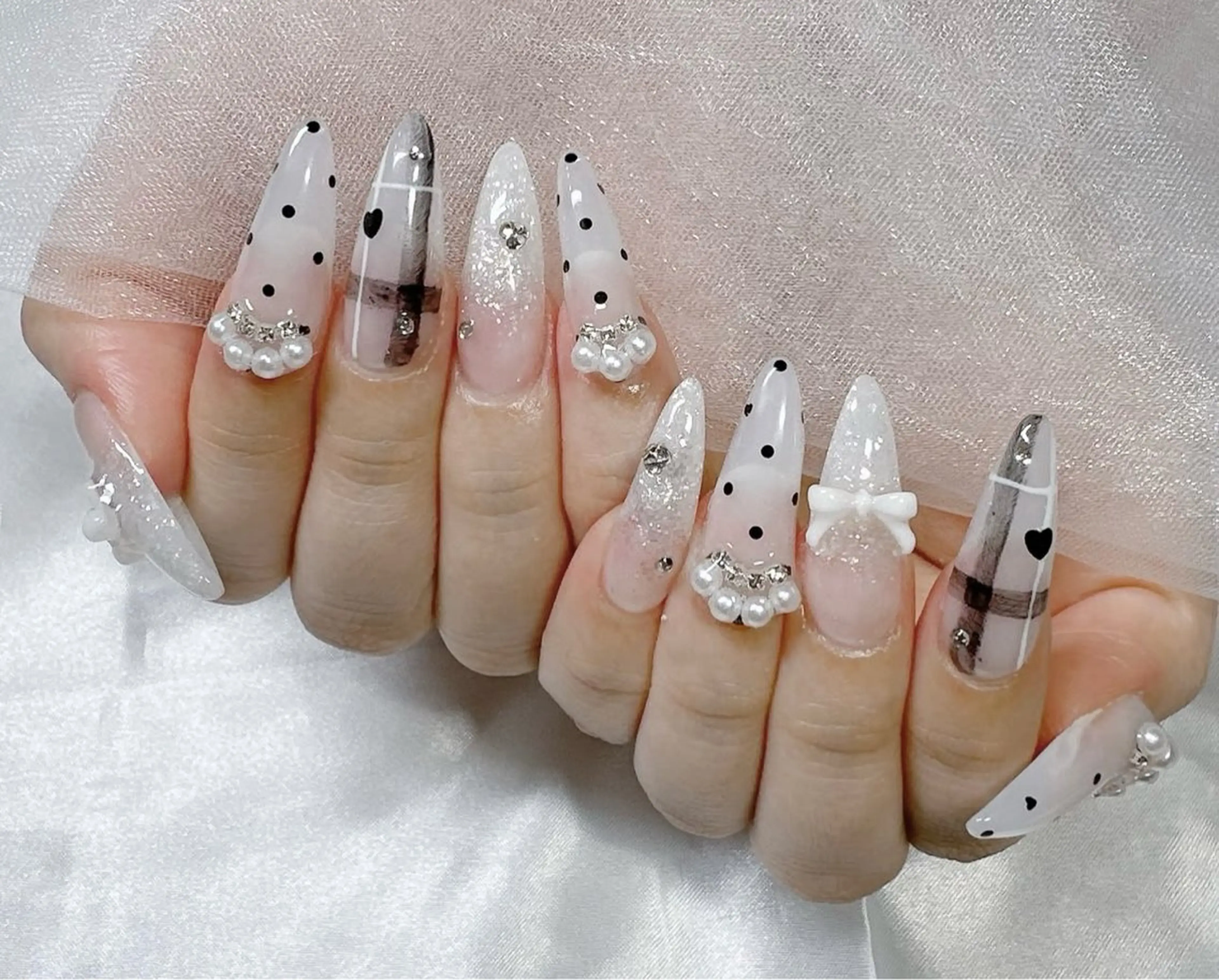 ネイル 韓国ネイル 持ち込み ニュアンスネイル ネイルチップ ハンドネイル TABI ANA.CHUOのネイルデザイン