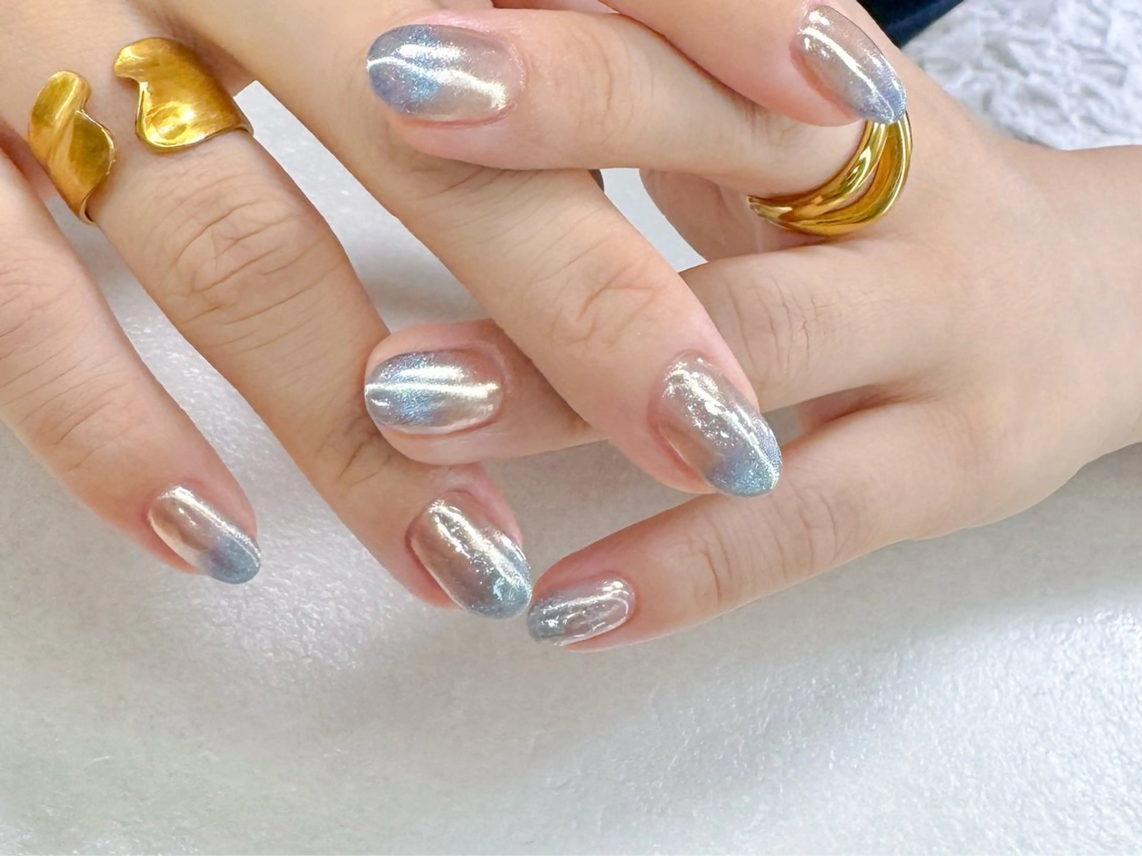 ネイル ブルー フレンチネイル ゴールド 氷ネイル・うるうるネイル ラメ(グリッター) ハンドネイル pointillé .ayaのネイルデザイン