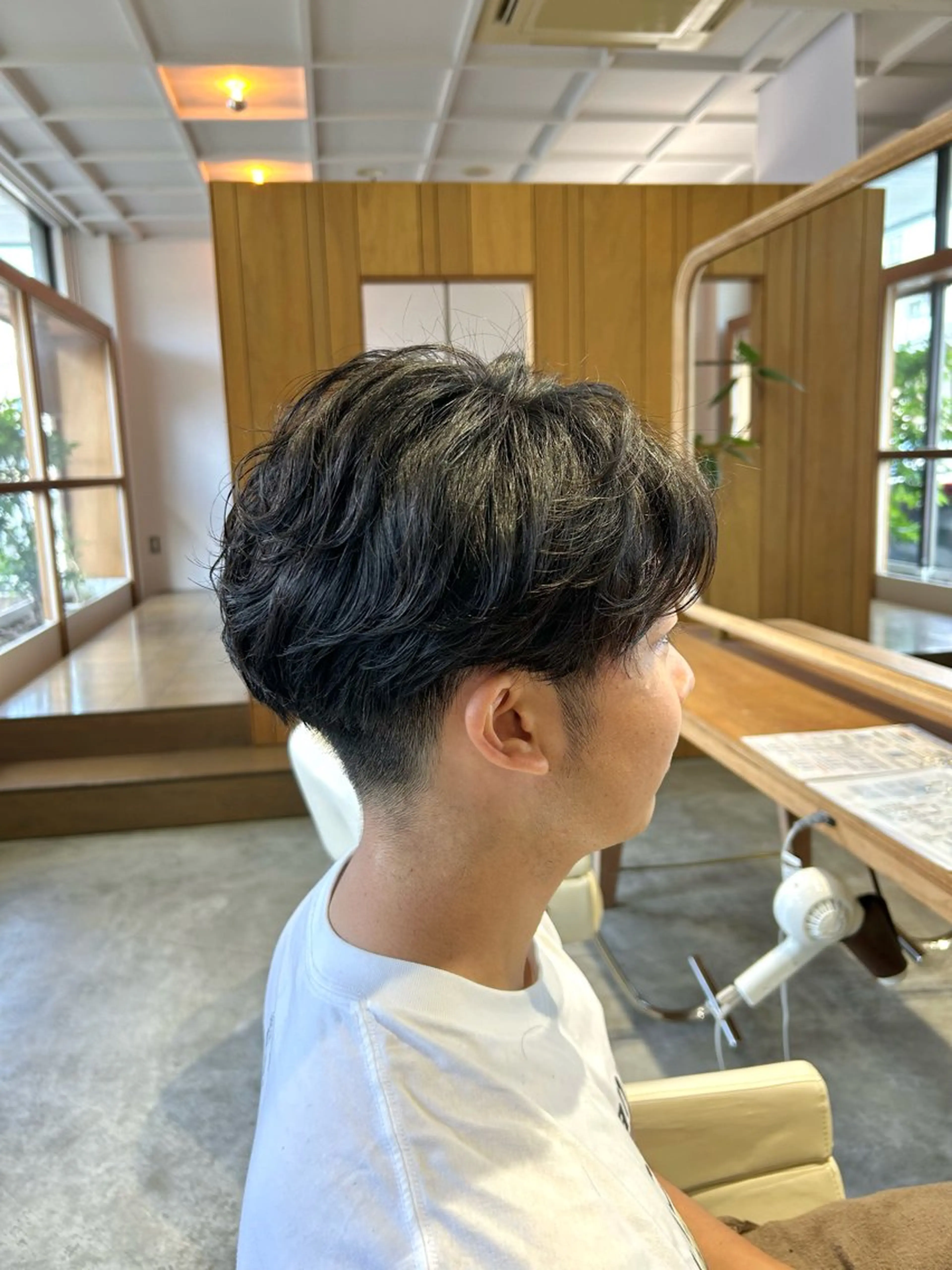 ショート パーマ メンズ フェードカット フェザーパーマ メンズパーマ スパイキーショート ショートヘア カット パーマ 佐藤悠生/ メンズカット．パーマのヘアスタイル