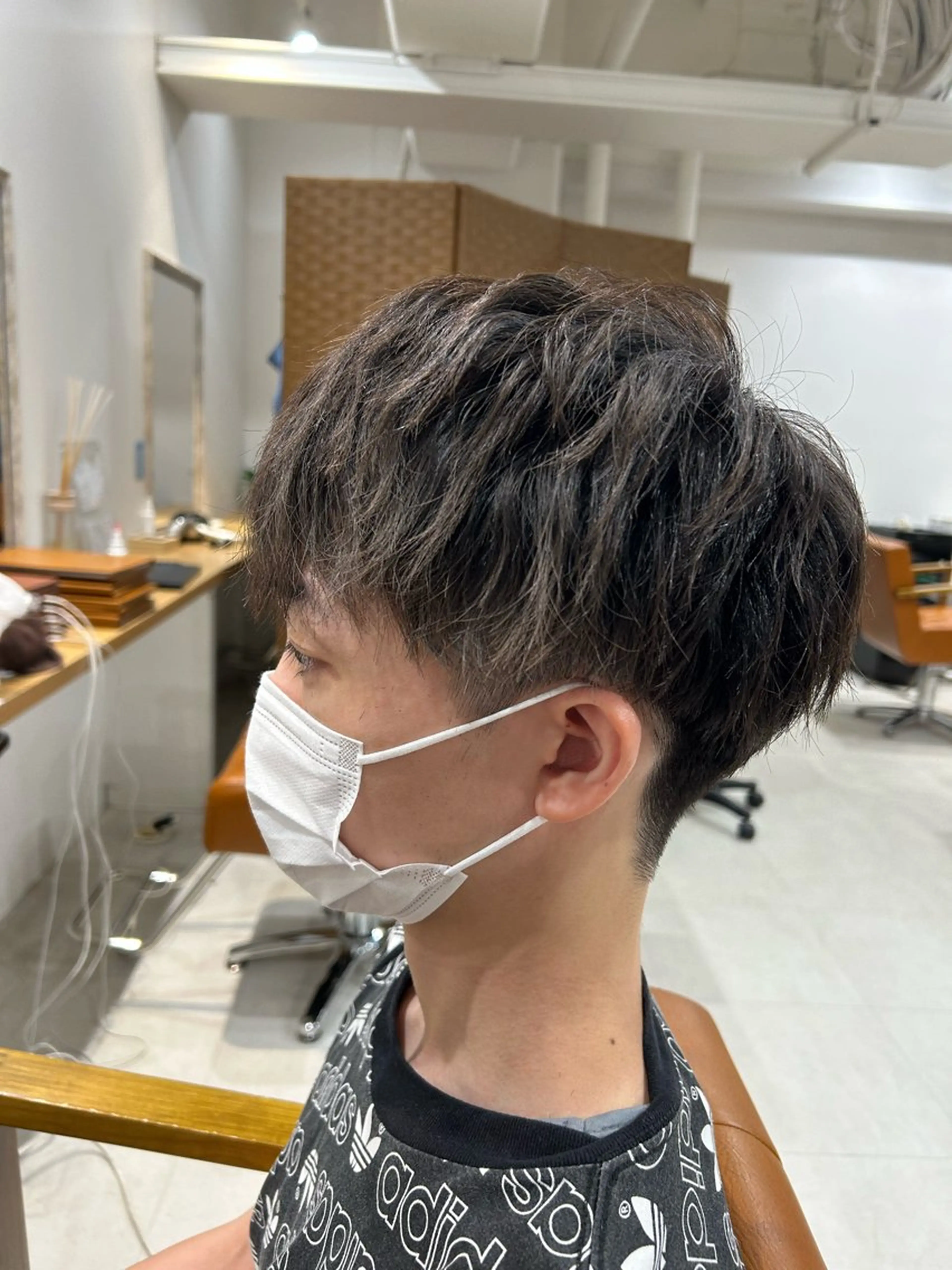 ショート ヘアアレンジ メンズ カット パーマ 山﨑 燦人のヘアスタイル