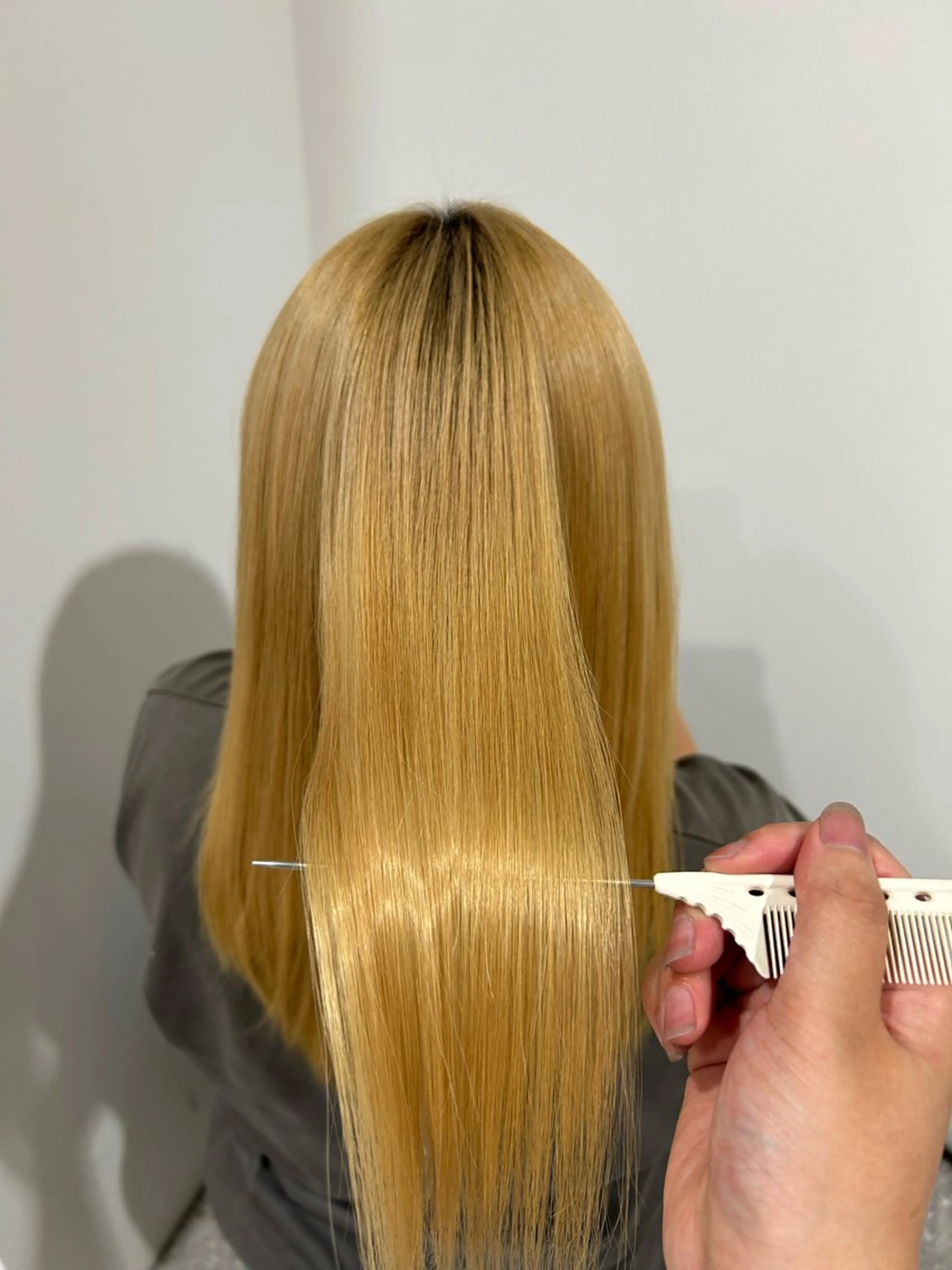 ロング やなぎさわ はるなのヘアスタイル