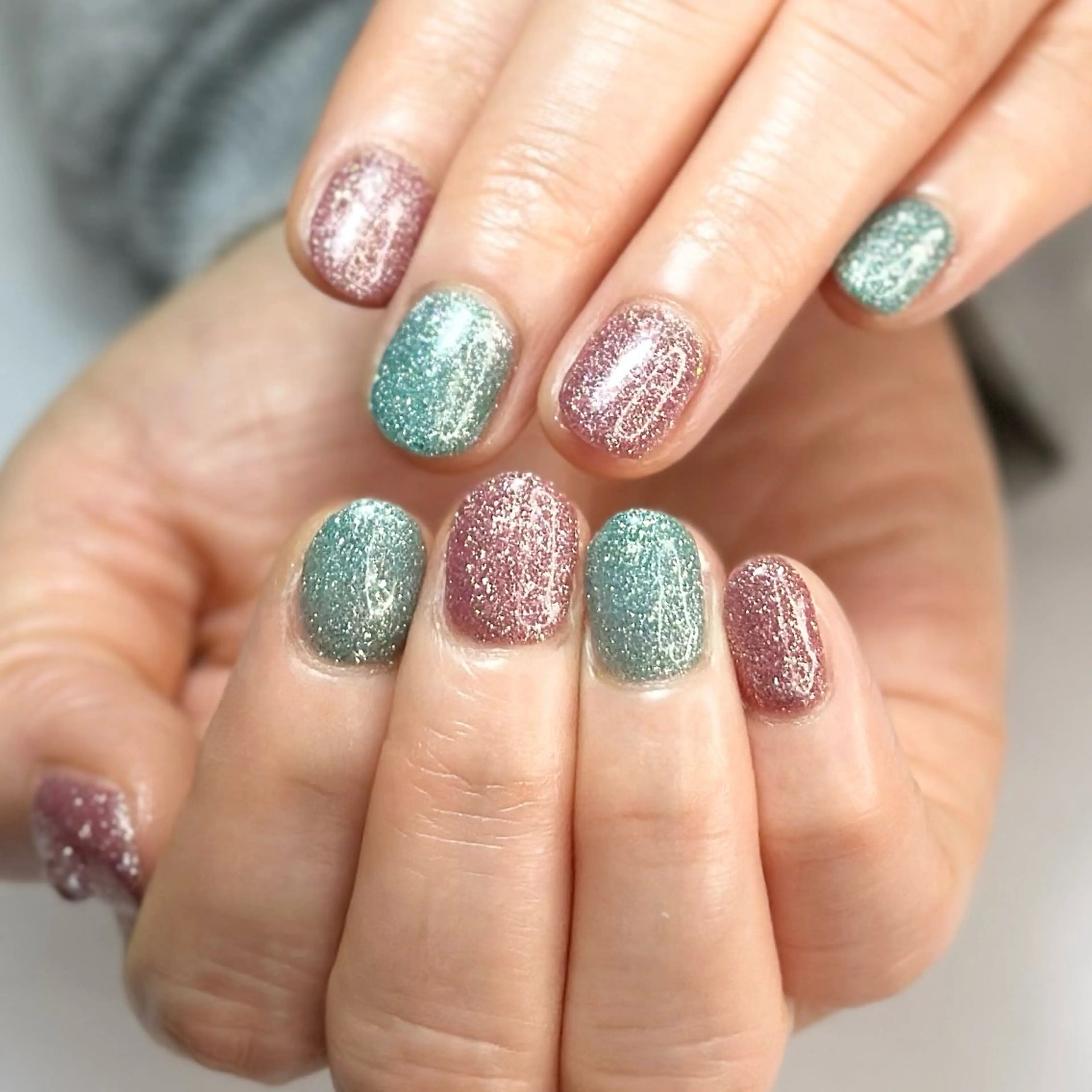 ネイル ストーンネイル ハンドネイル HAIR&MAKE POSH 日暮里のネイルデザイン