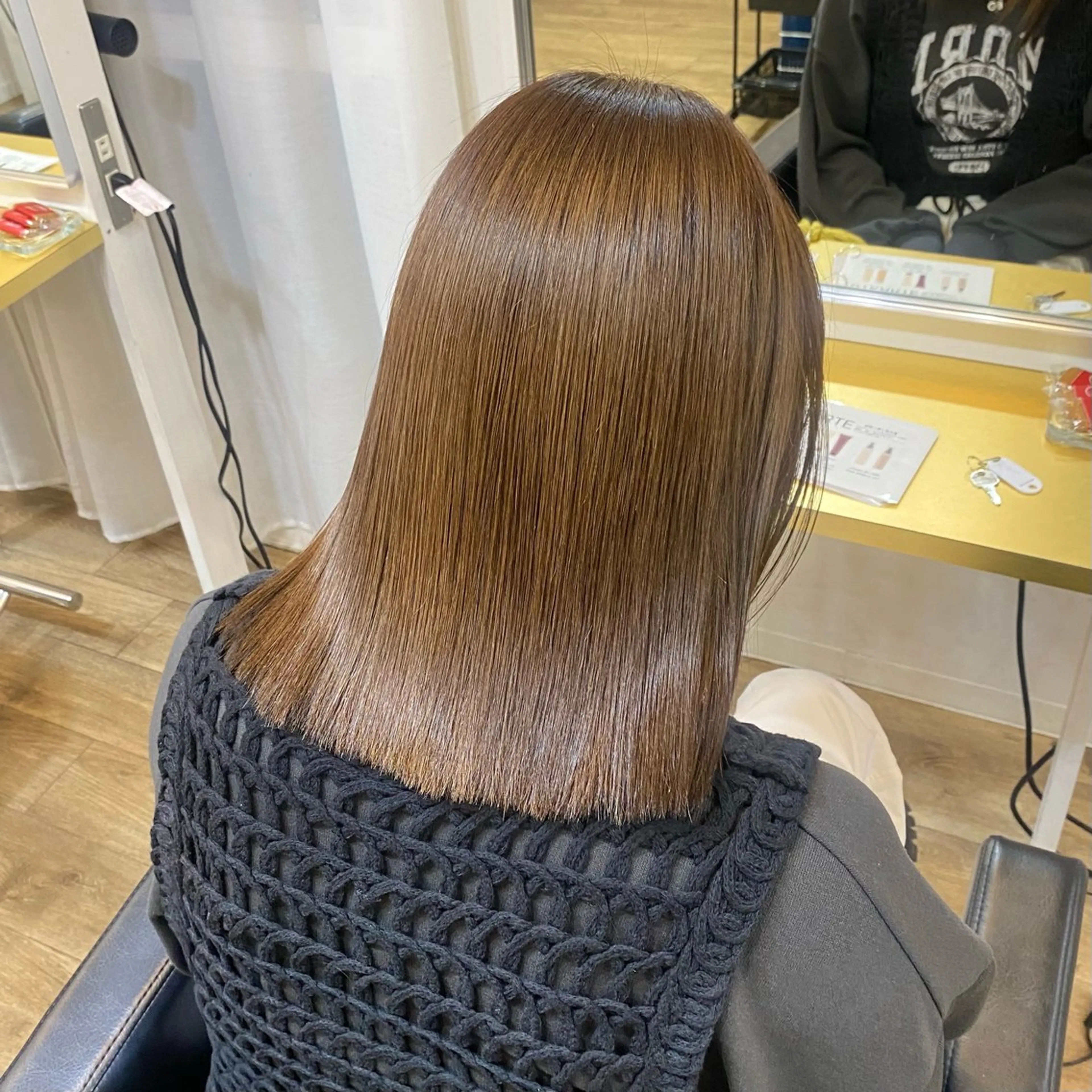 ミディアム カラー 髪質改善 縮毛矯正 トリートメント 酸性ストレート カット 縮毛矯正 みやび🫧髪質改善 🫧透明感カラー🫧のヘアスタイル