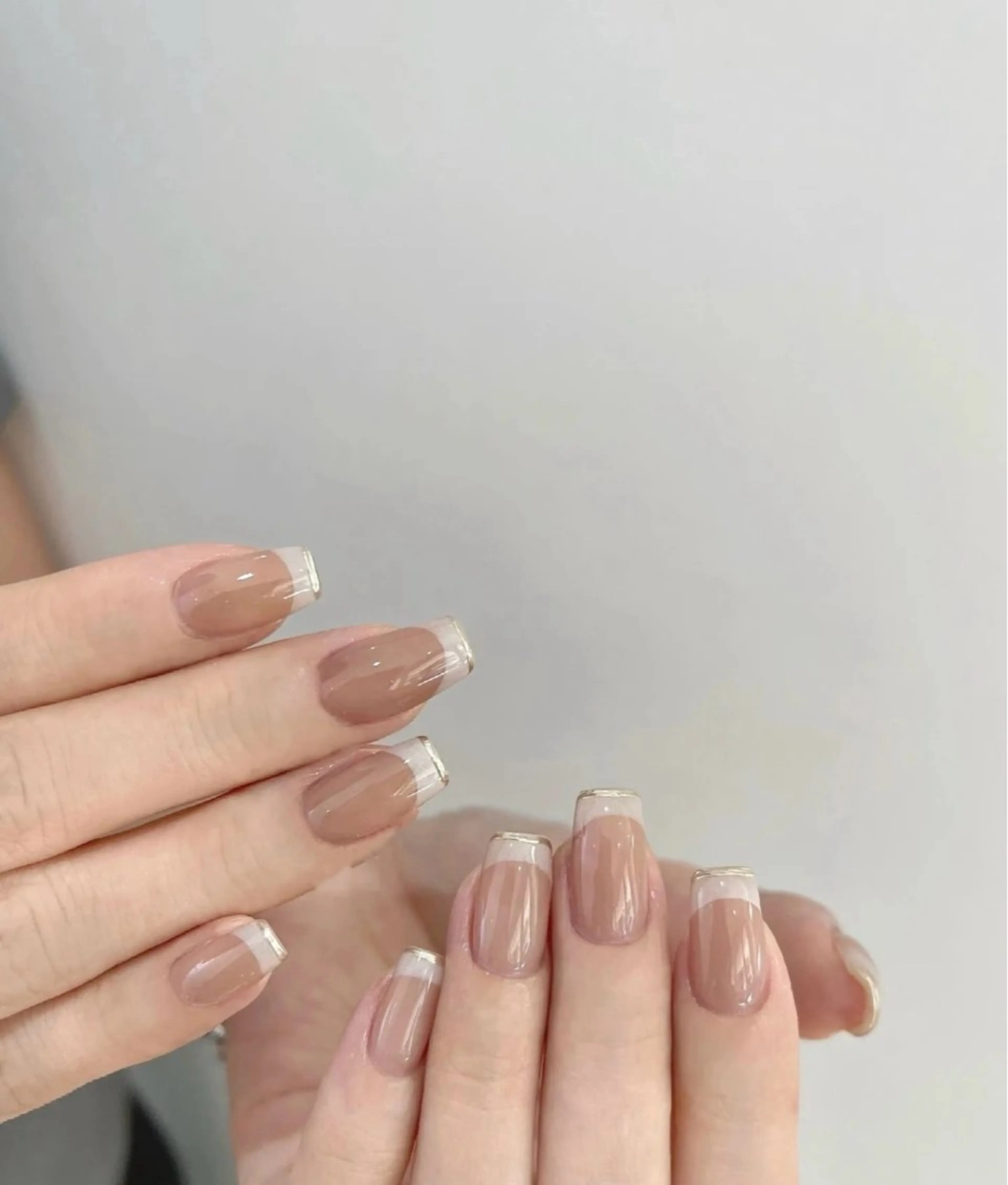ネイルチップ10本長さ出し＋フレンチの写真