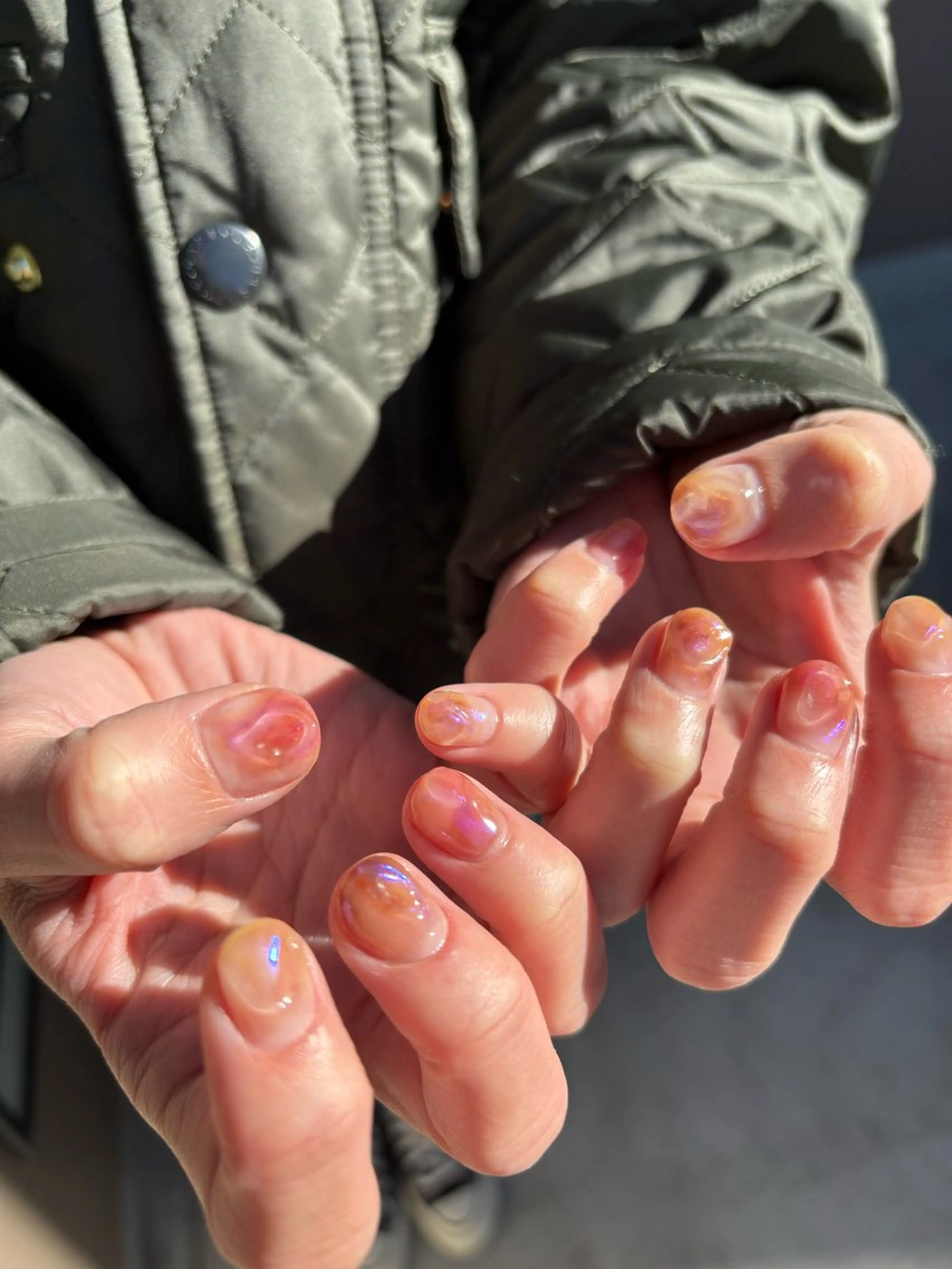 キッズ ネイル ジェルネイル マグネットネイル ニュアンスネイル ワンカラーネイル パラジェル ハンドネイル illum hicariのネイルデザイン