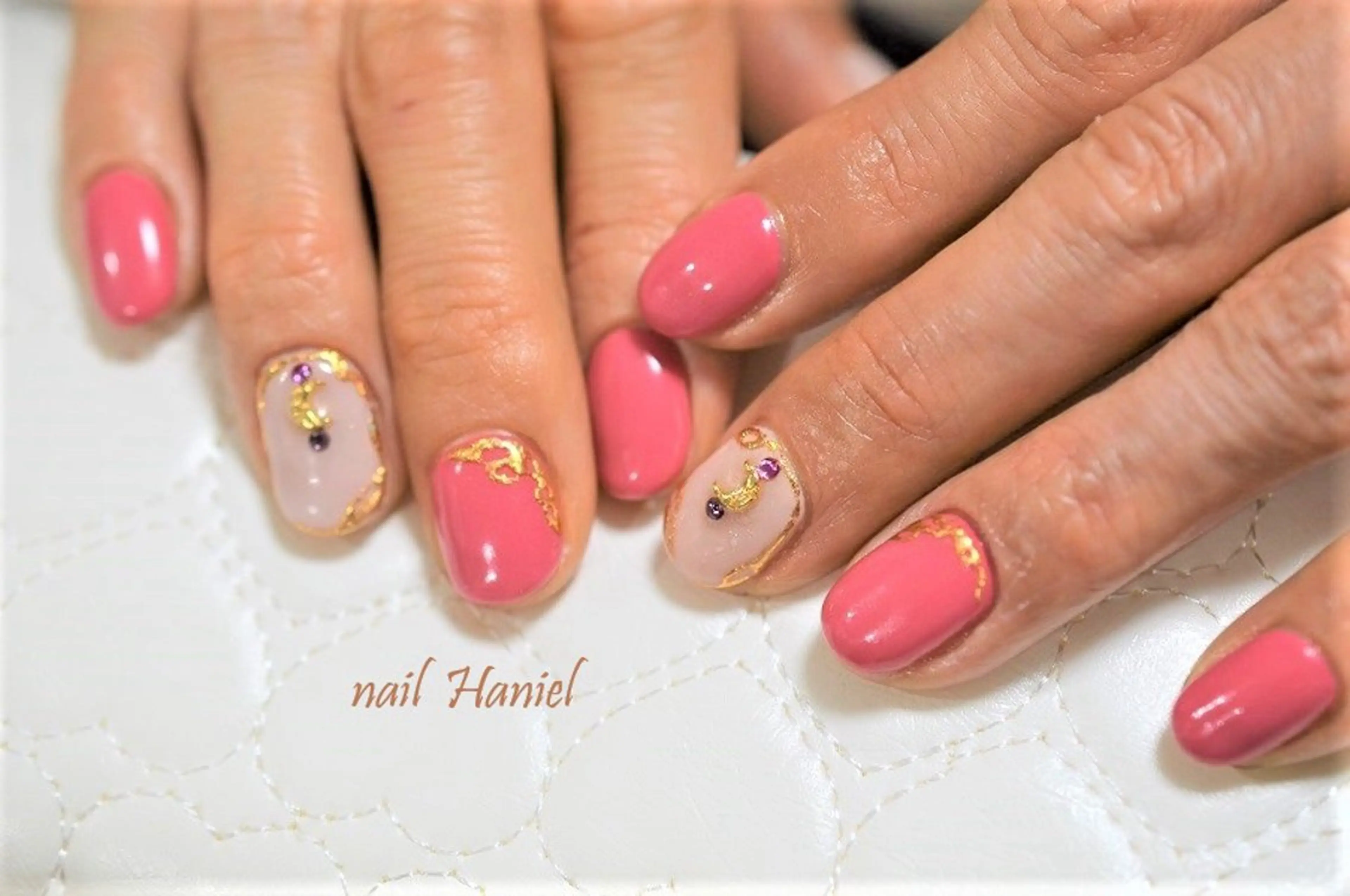 ネイル ドット ジェルネイル オフィスネイル パラジェル ハンドネイル nail Haniel所属・半蔵門サロンハニエル 魅神 ちよのネイルデザイン