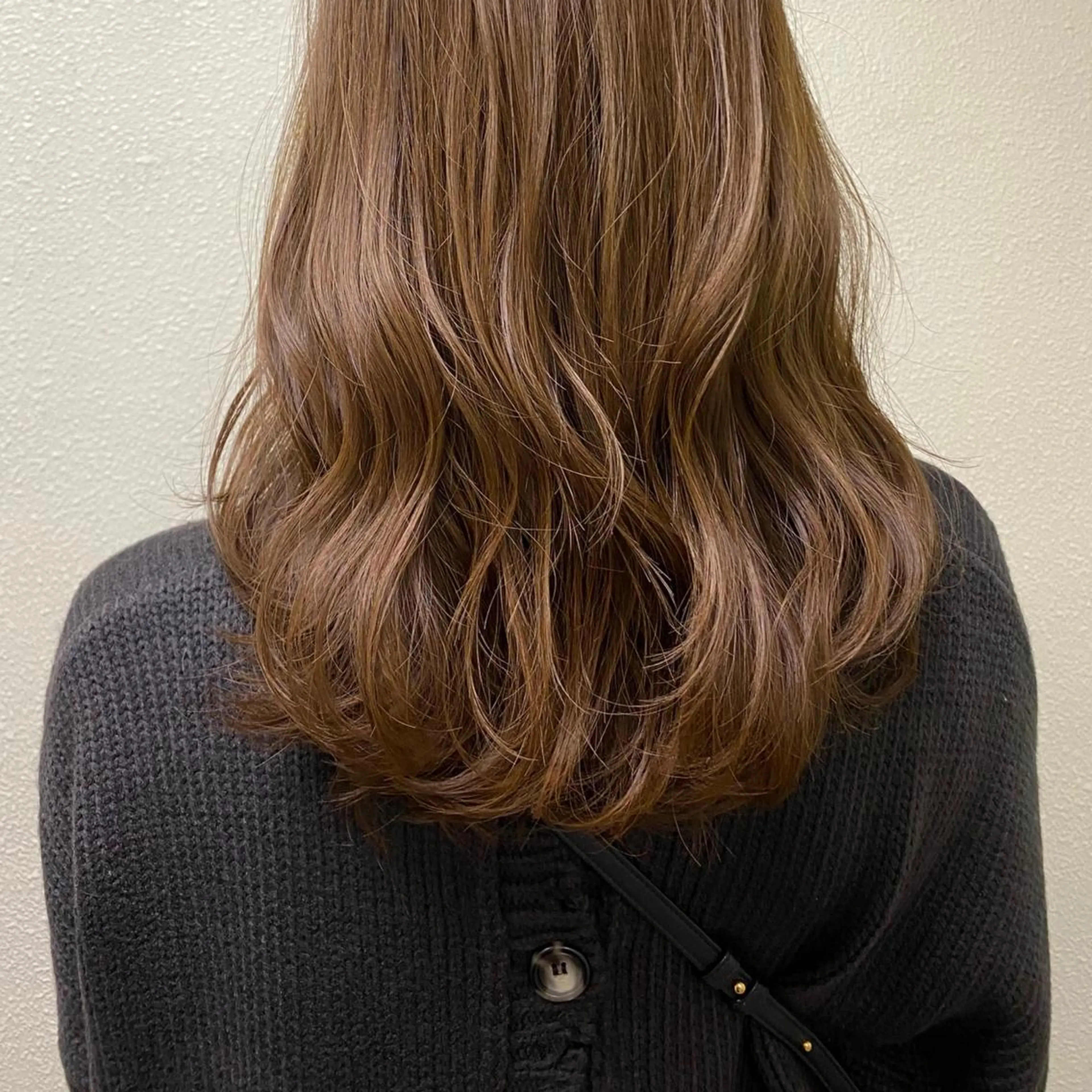 セミロング カラー カット ヘアカラー トリートメント ikeda shioriのヘアスタイル