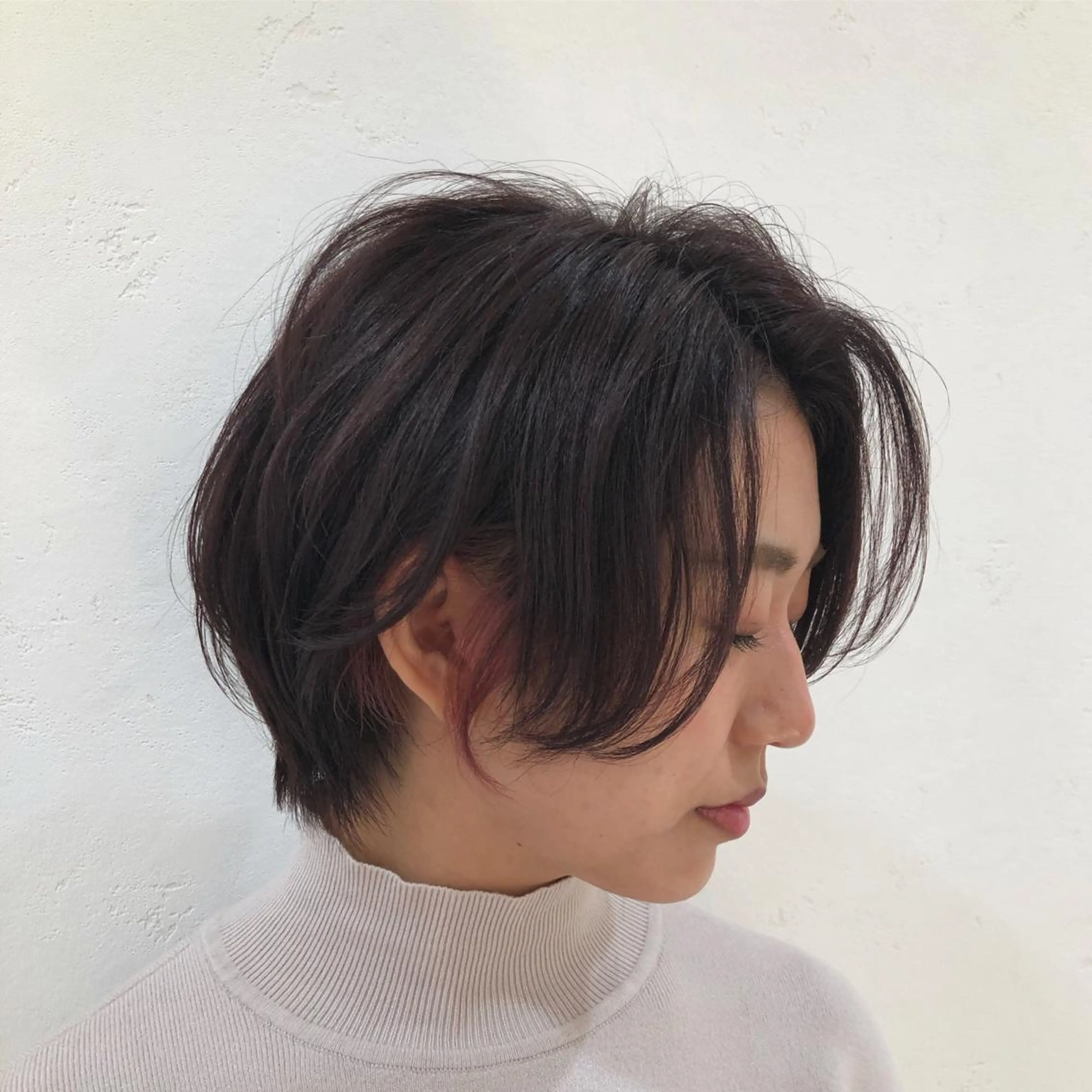 ショート カラー ラベンダーカラー ピンクカラー 透け感カラー🫧 加納トモヒロのヘアスタイル