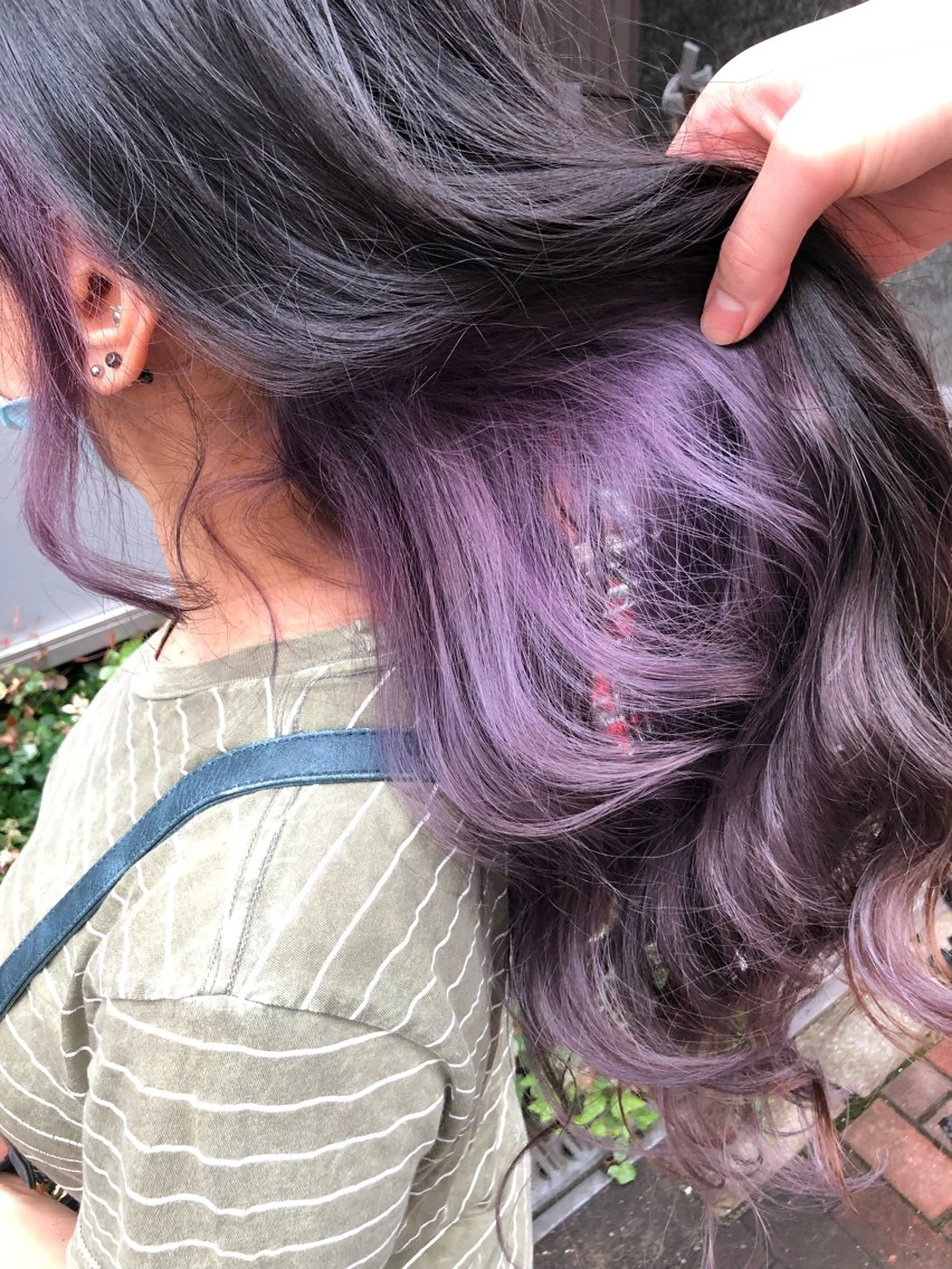 ロング パープルカラー くびれヘア エクステ 韓国風ヘア レイヤーカット カット ヘアカラー 🌈ホワイトカラー レイヤー/キシ🌈のヘアスタイル