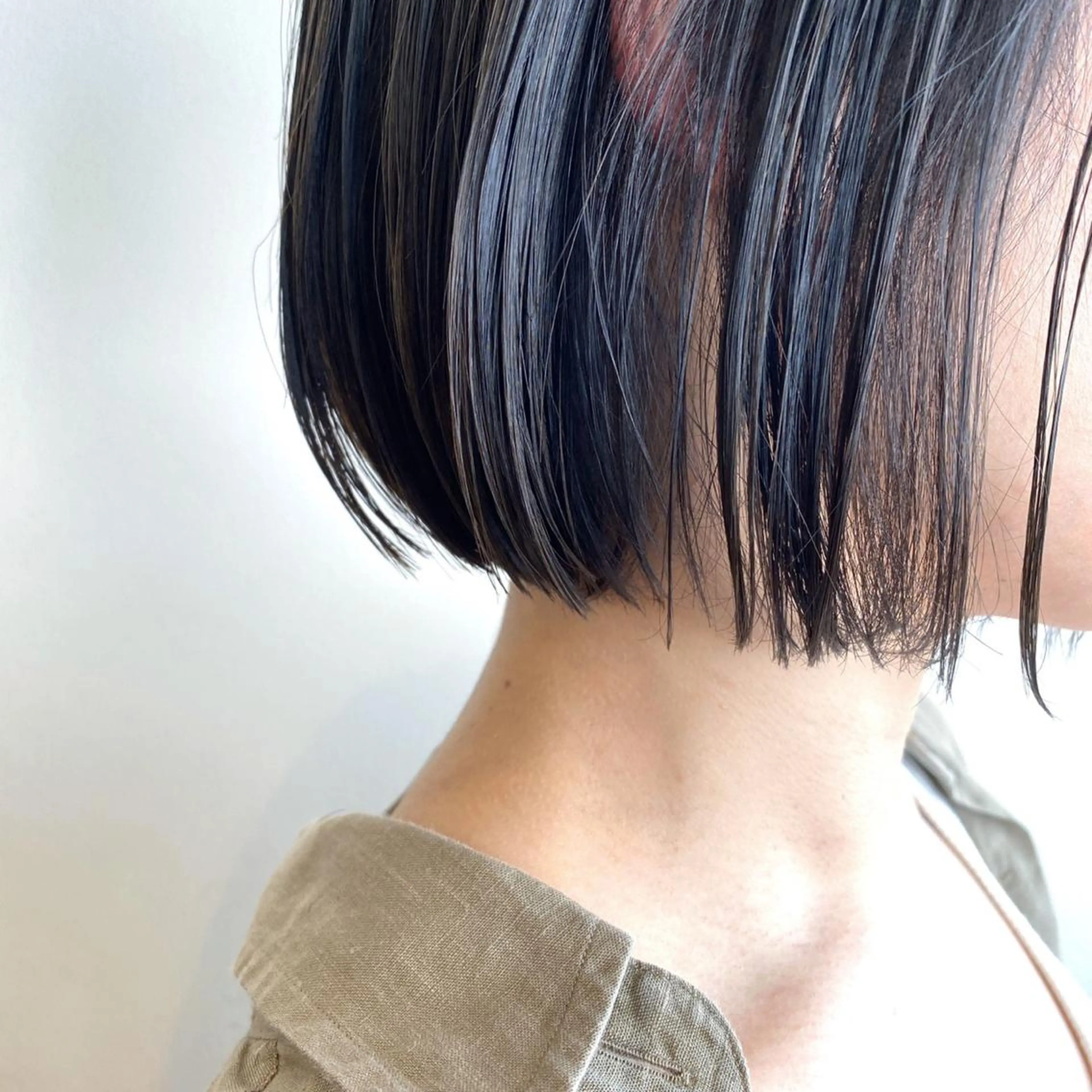 ショート カラー グランジヘア 無造作ヘアHYUGAのヘアスタイル