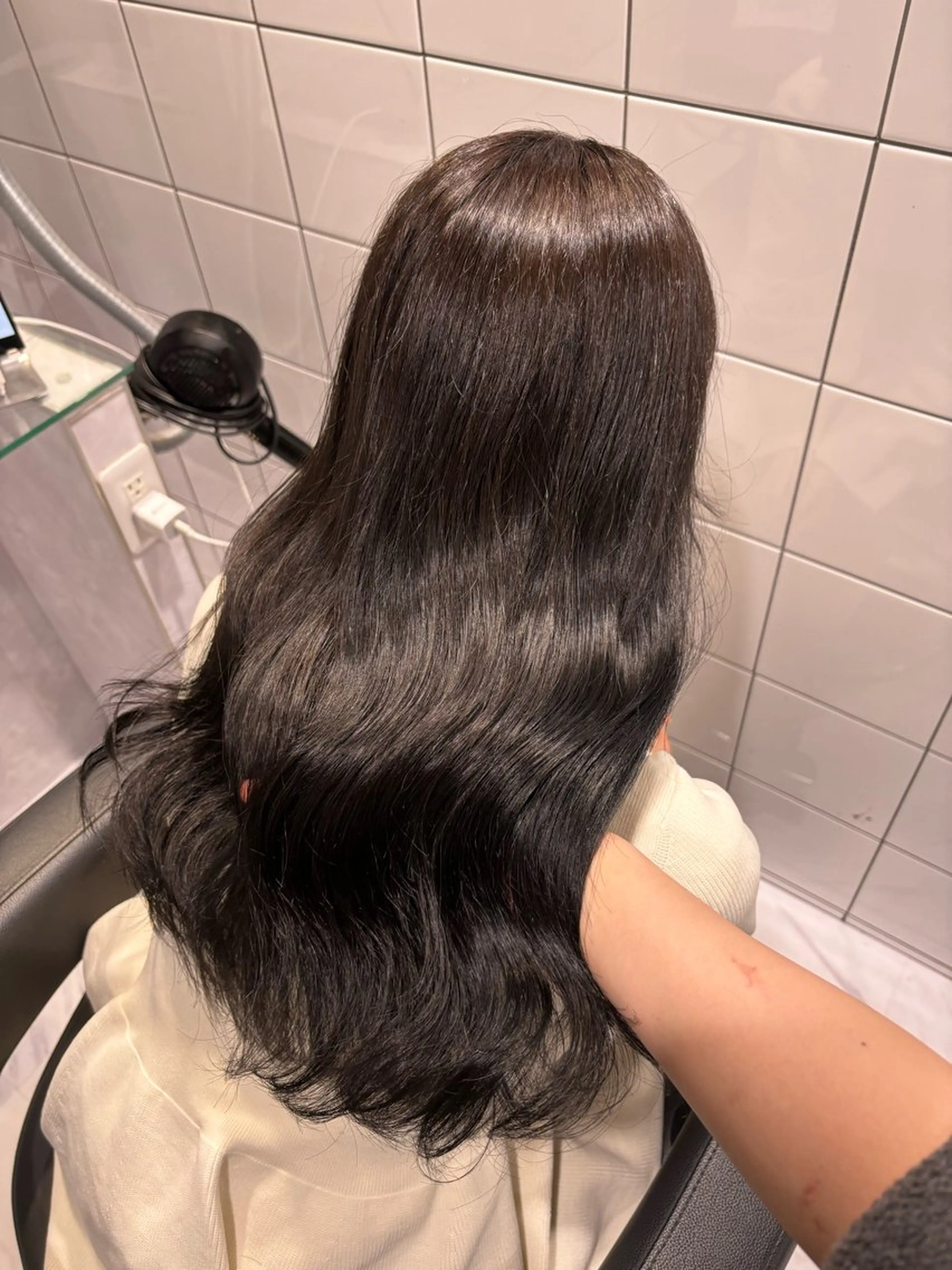 セミロング カラー 髪質改善 ヘアカラー トリートメント ヘッドスパ ヘアセット 表参道♡暗髪^ྀི 艶カラー♡アユミのヘアスタイル