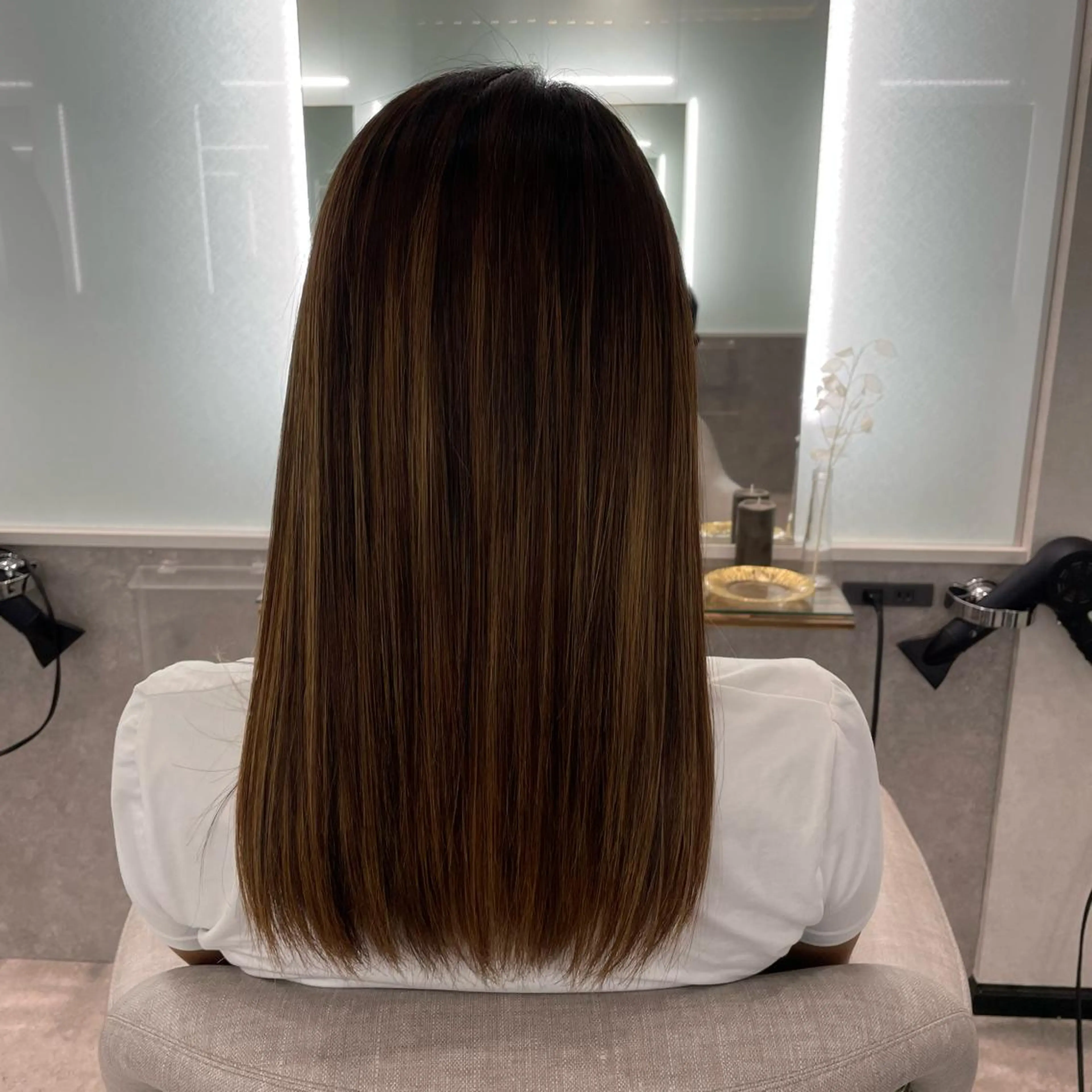 ミディアム 縮毛矯正 樋口 功樹のヘアスタイル