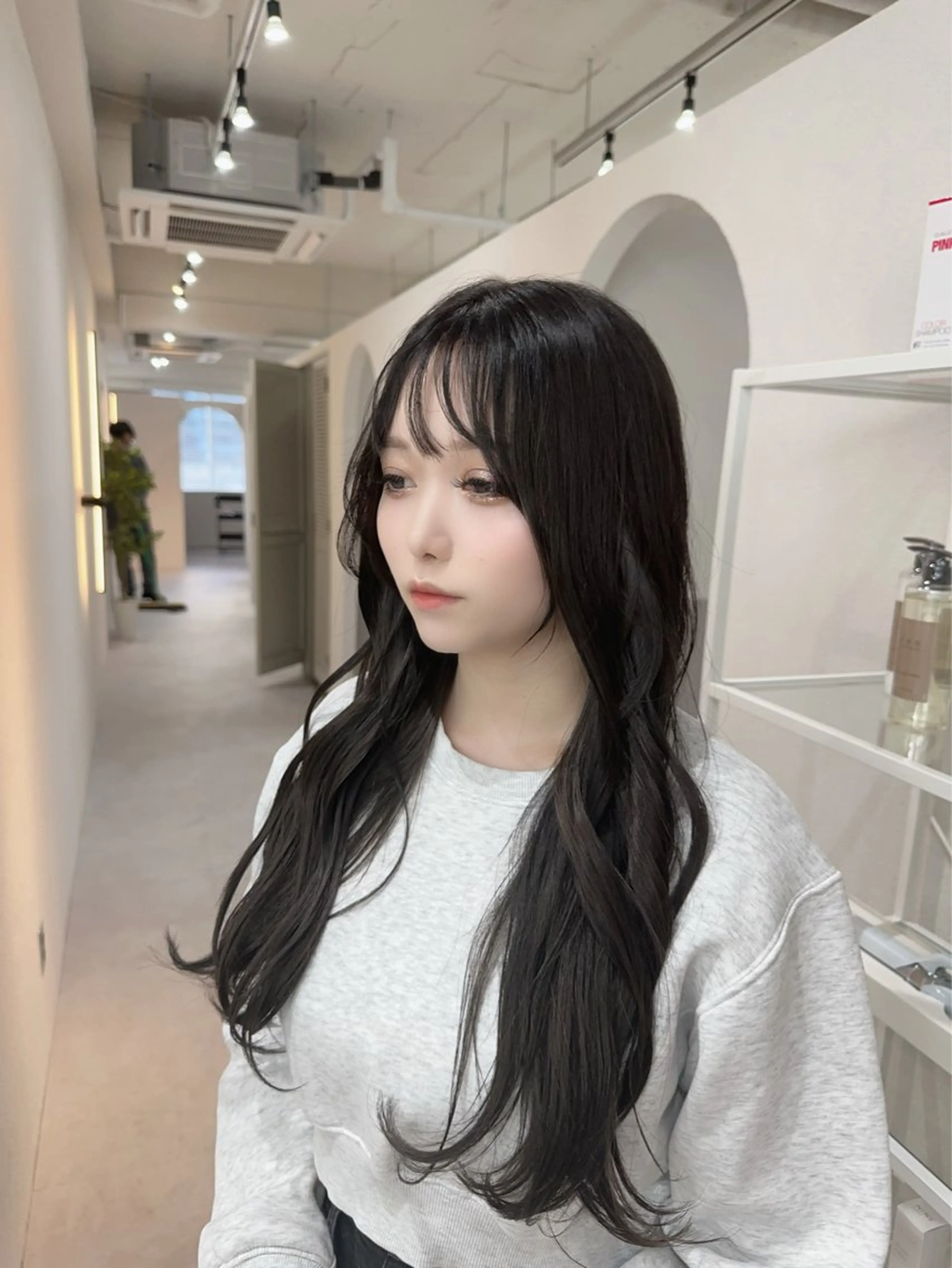 ロング カラー カット ヘアカラー トリートメント 韓国レイヤー透明感 カラーヨウスケのヘアスタイル