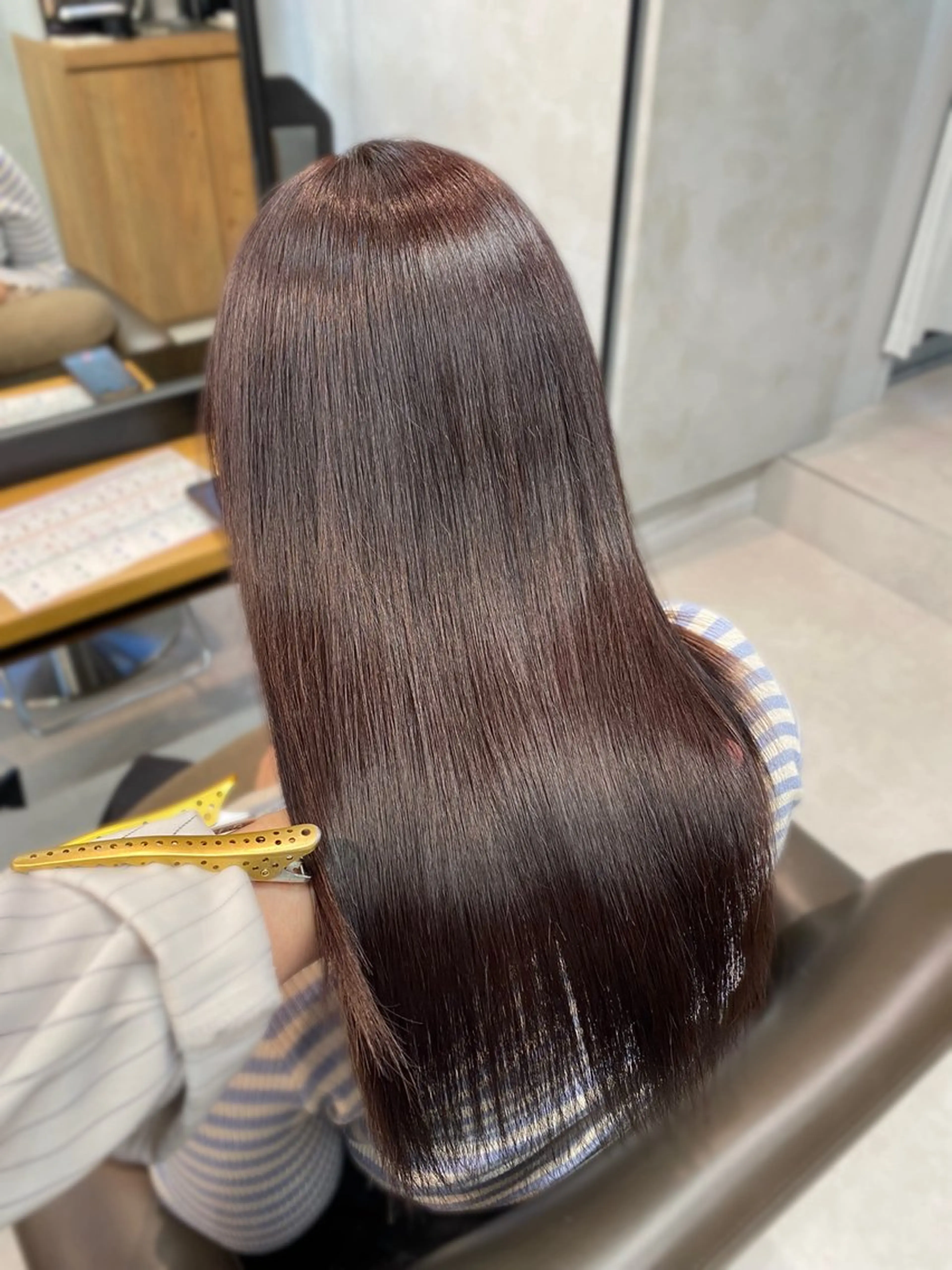 ロング カラー 髪質改善 ヘアカラー トリートメント 銀座メンズパーマ🦚 ブリーチ🌿レイヤーのヘアスタイル