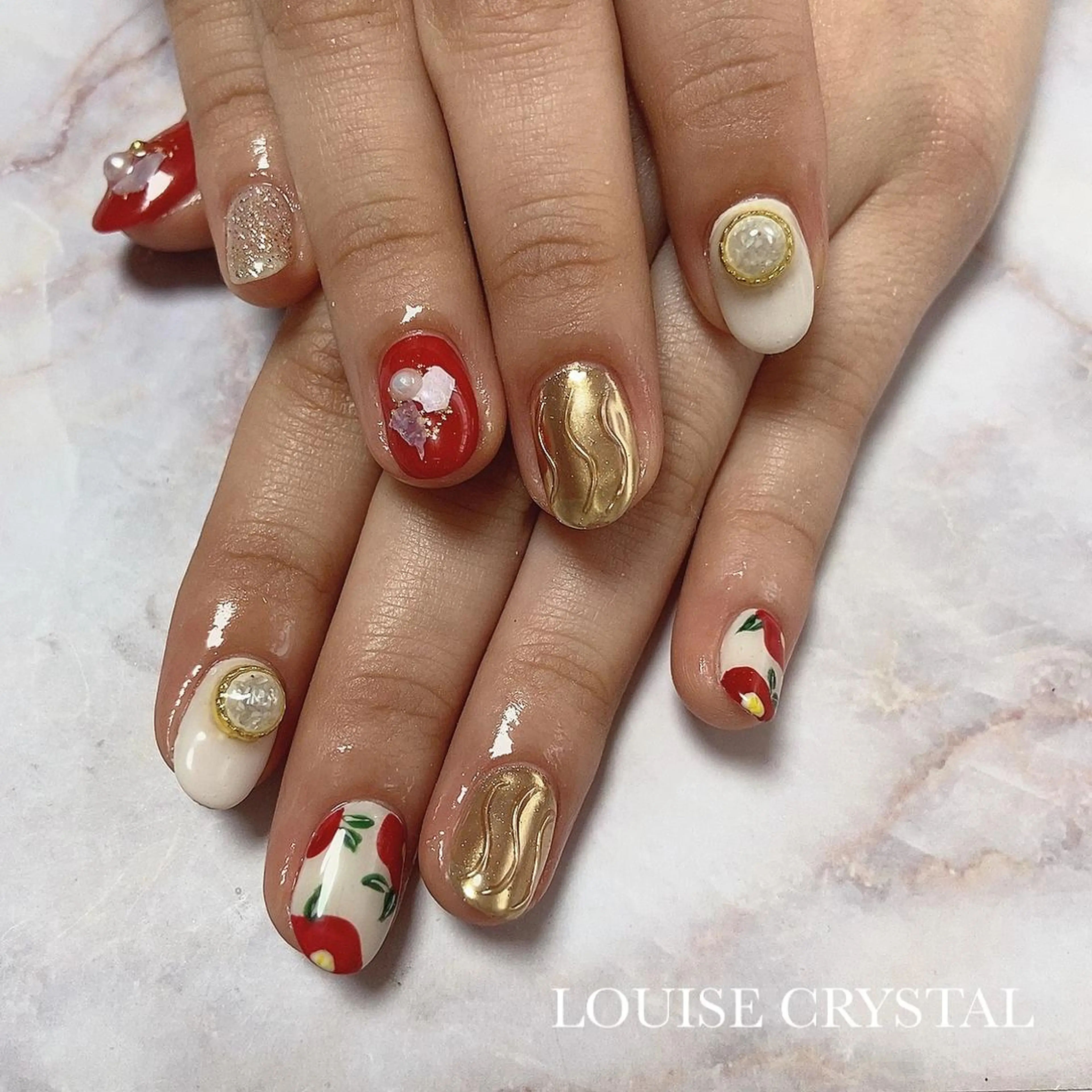 ネイル 卒業式 ハンドネイル LOUISE CRYSTALのネイルデザイン