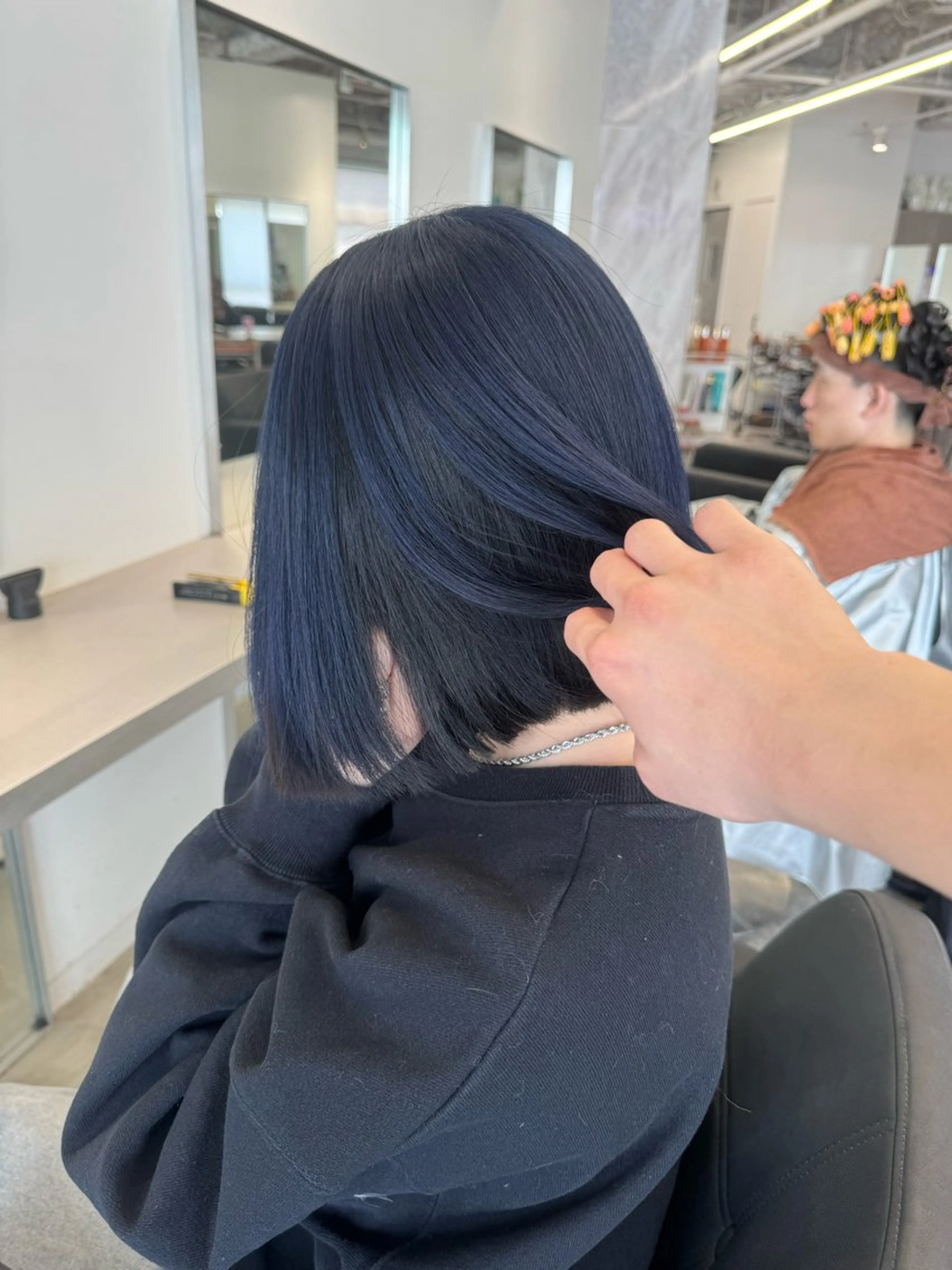 ショート カラー ヘアカラー トリートメント 店長　MANAMI ／ブリーチ／骨格ボブのヘアスタイル