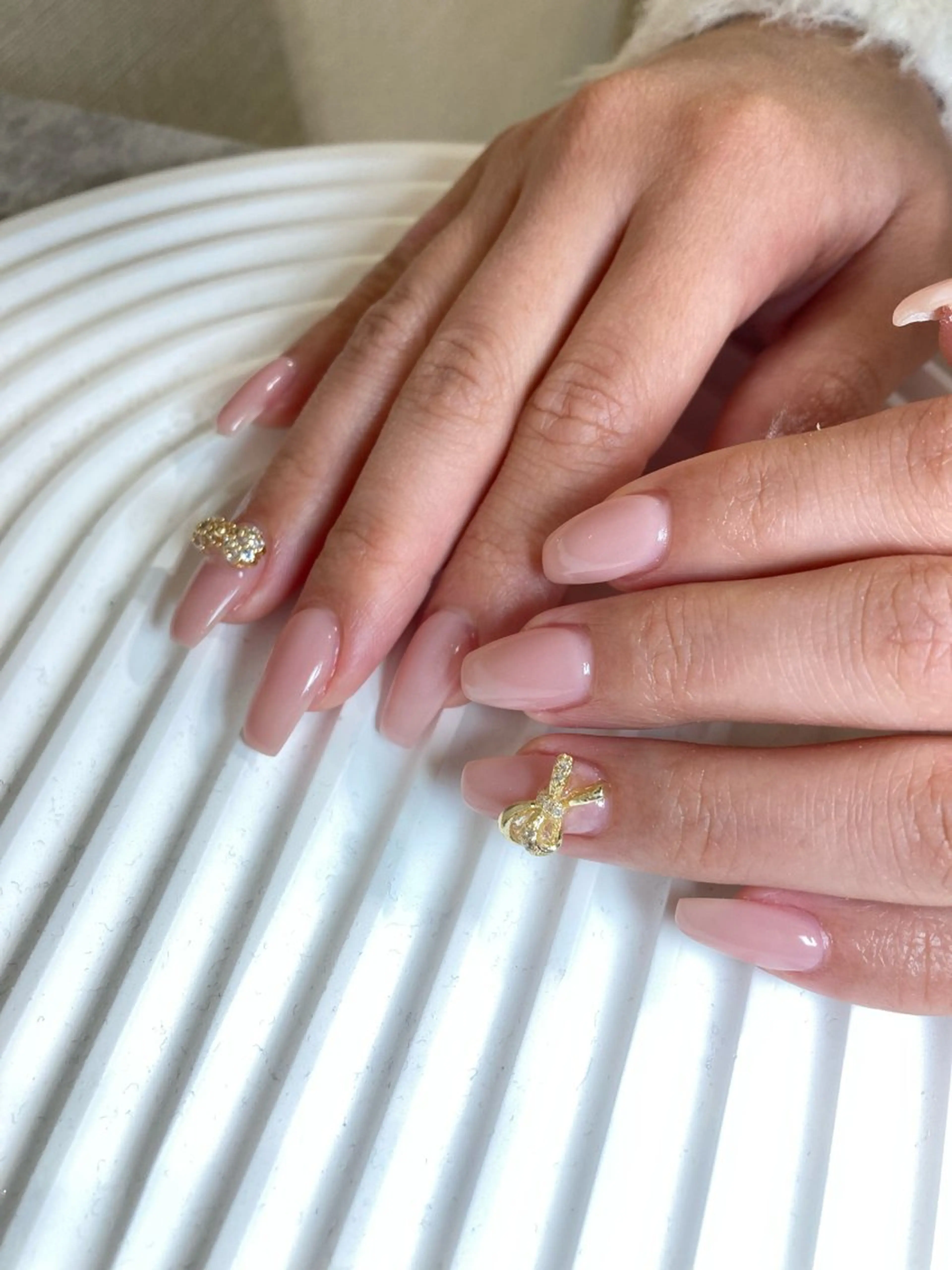 ネイル アートネイル 韓国ネイル マットネイル ミラーネイル ニュアンスネイル 🎀 Divas _Nagoyaのネイルデザイン