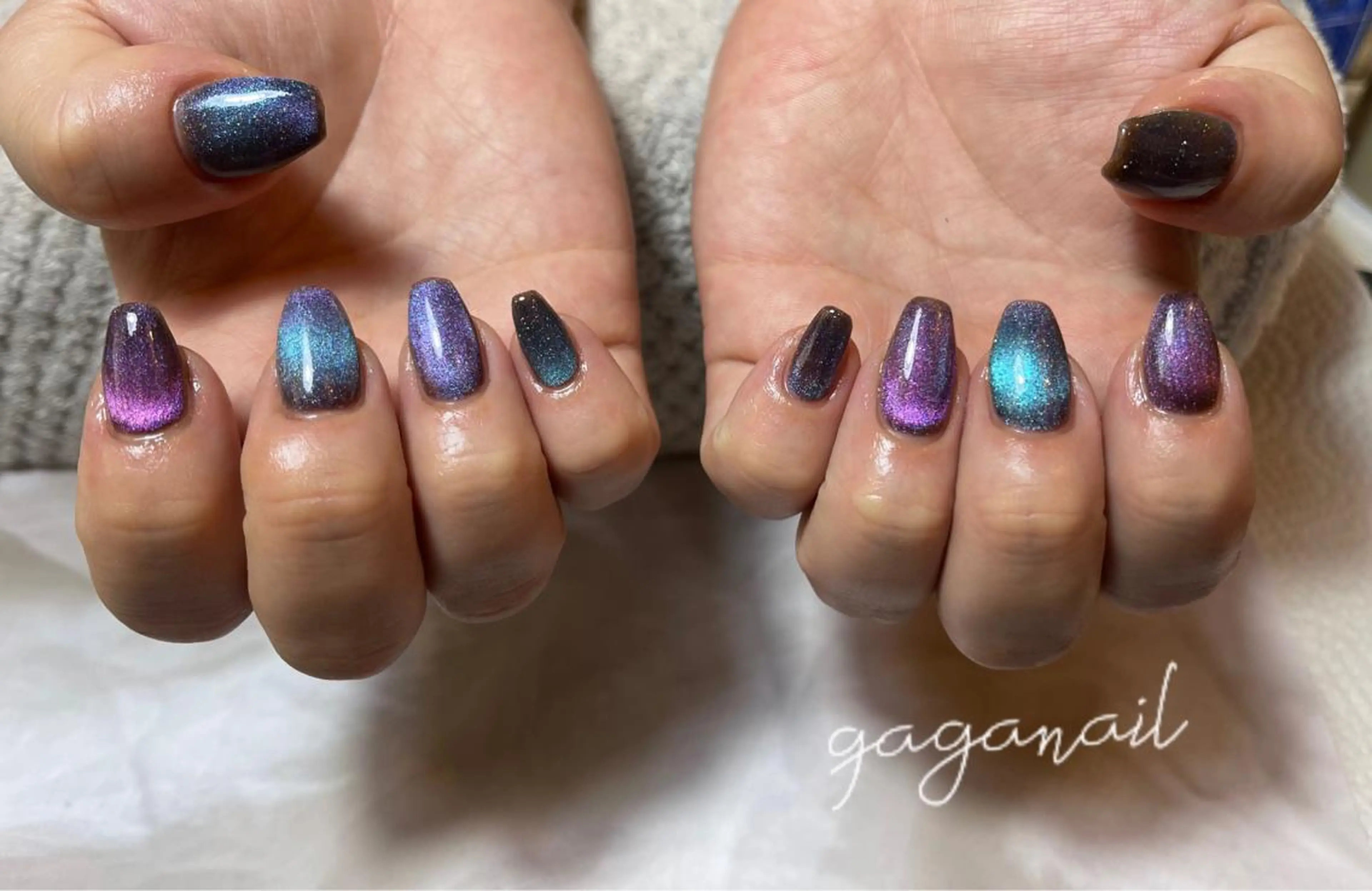 ネイル マグネットネイル nailsalon gagaのネイルデザイン